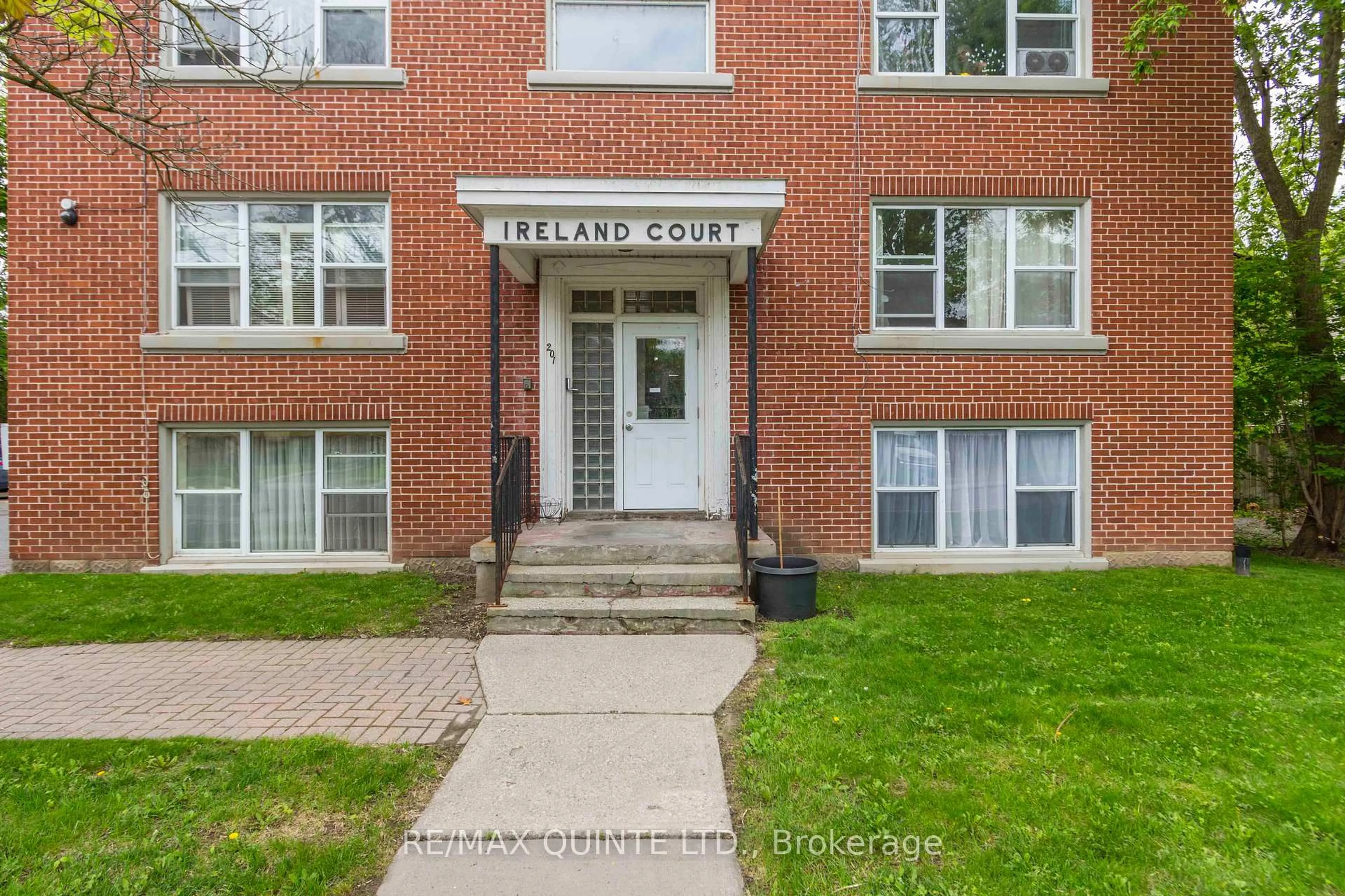 Unknown for 201 Victoria Ave, Belleville Ontario K8N 2B9