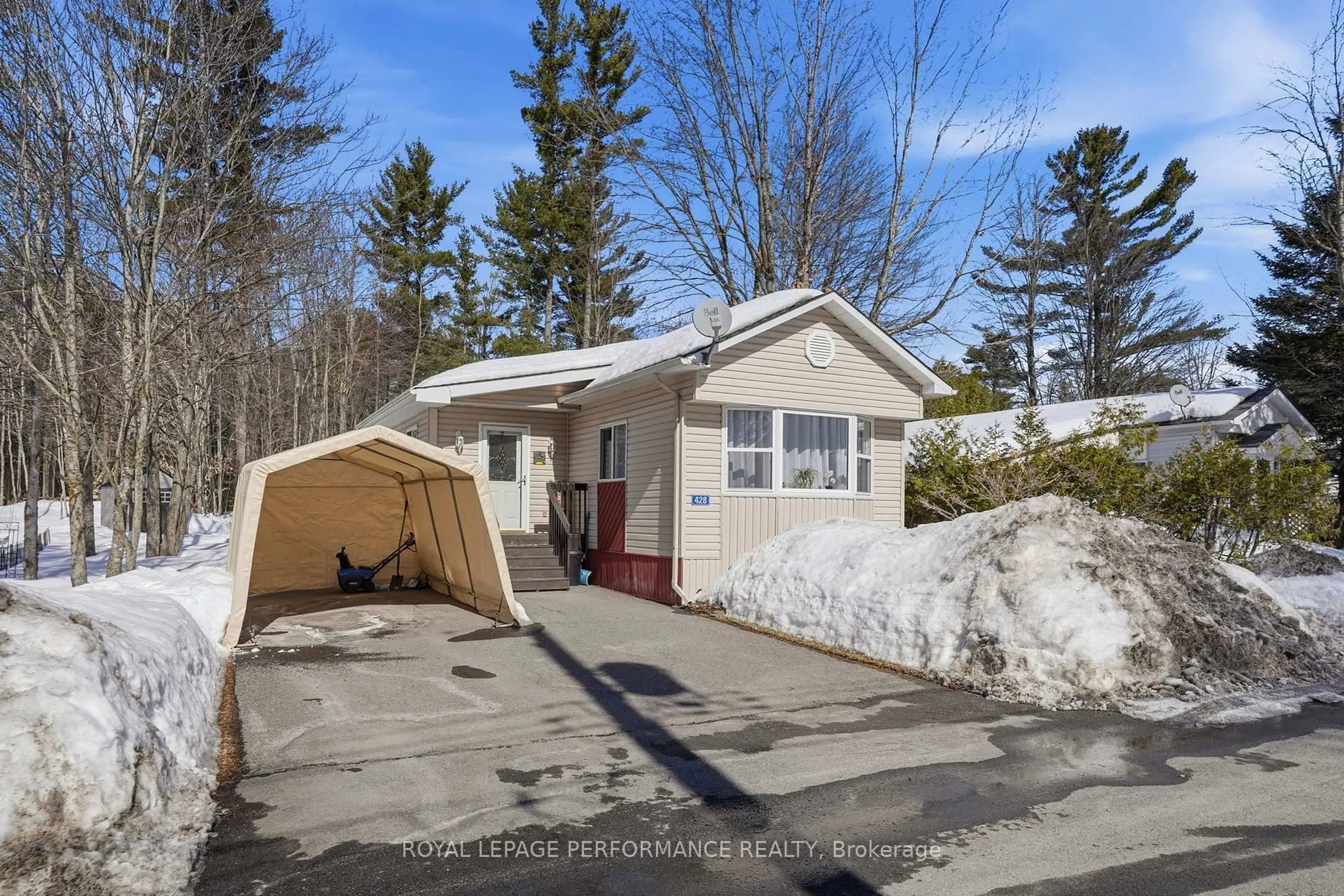 Unknown for 8250 County Road 17 #428, Clarence-Rockland Ontario K4K 1K7