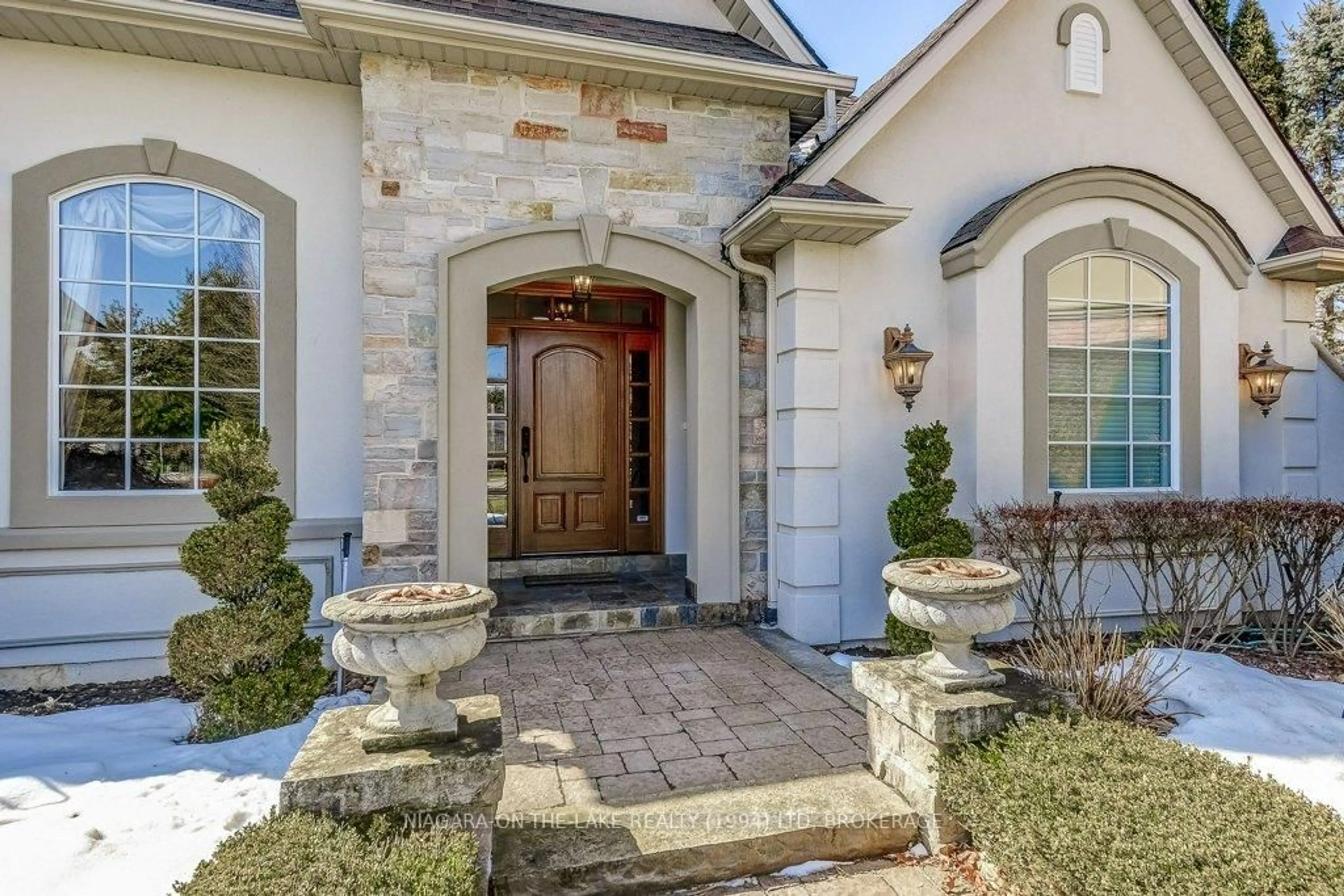 Unknown for 15 Bay Berry Lane, Niagara-on-the-Lake Ontario L0S 1J0