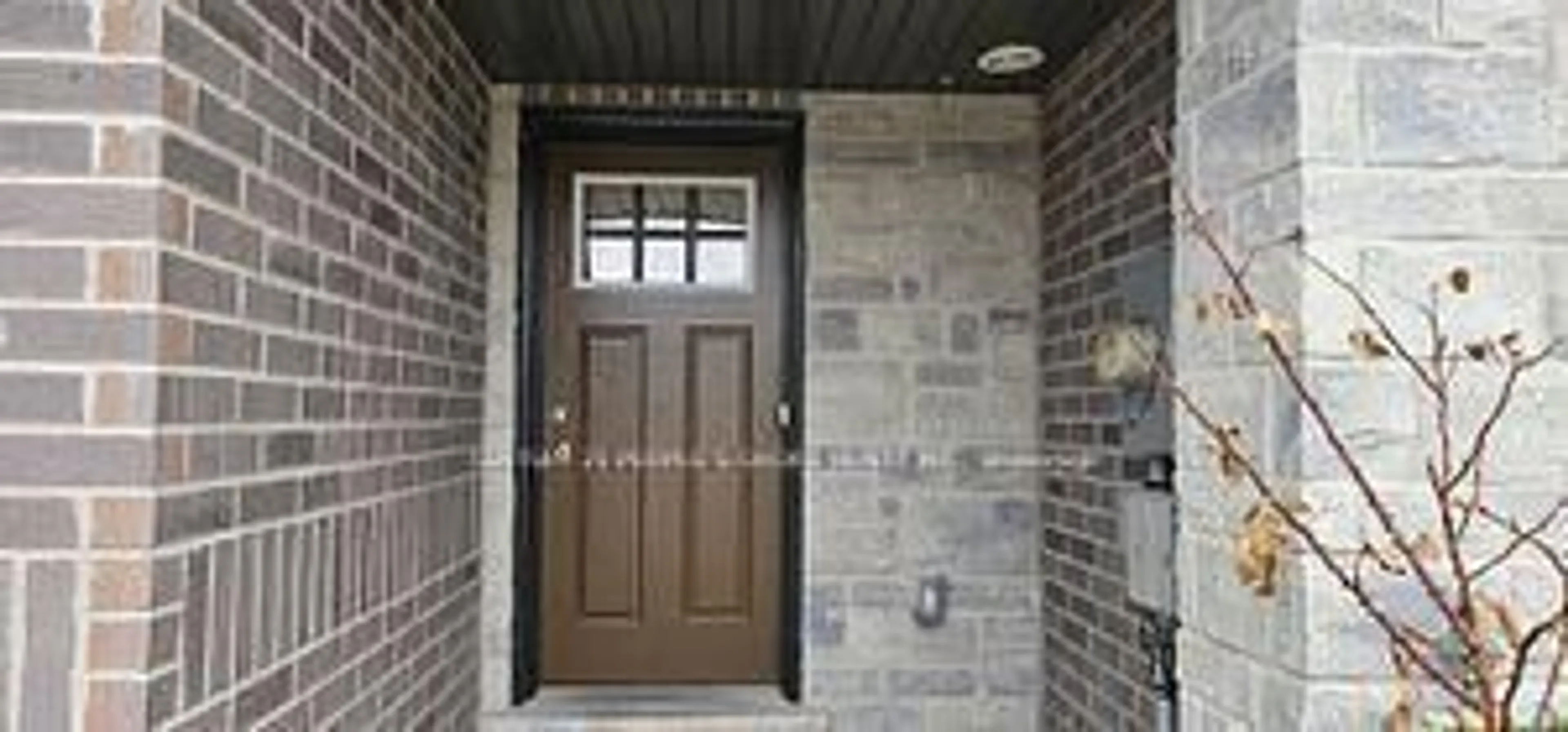 Indoor entryway for 135 Hardcastle Dr #87, Cambridge Ontario N1S 0B6