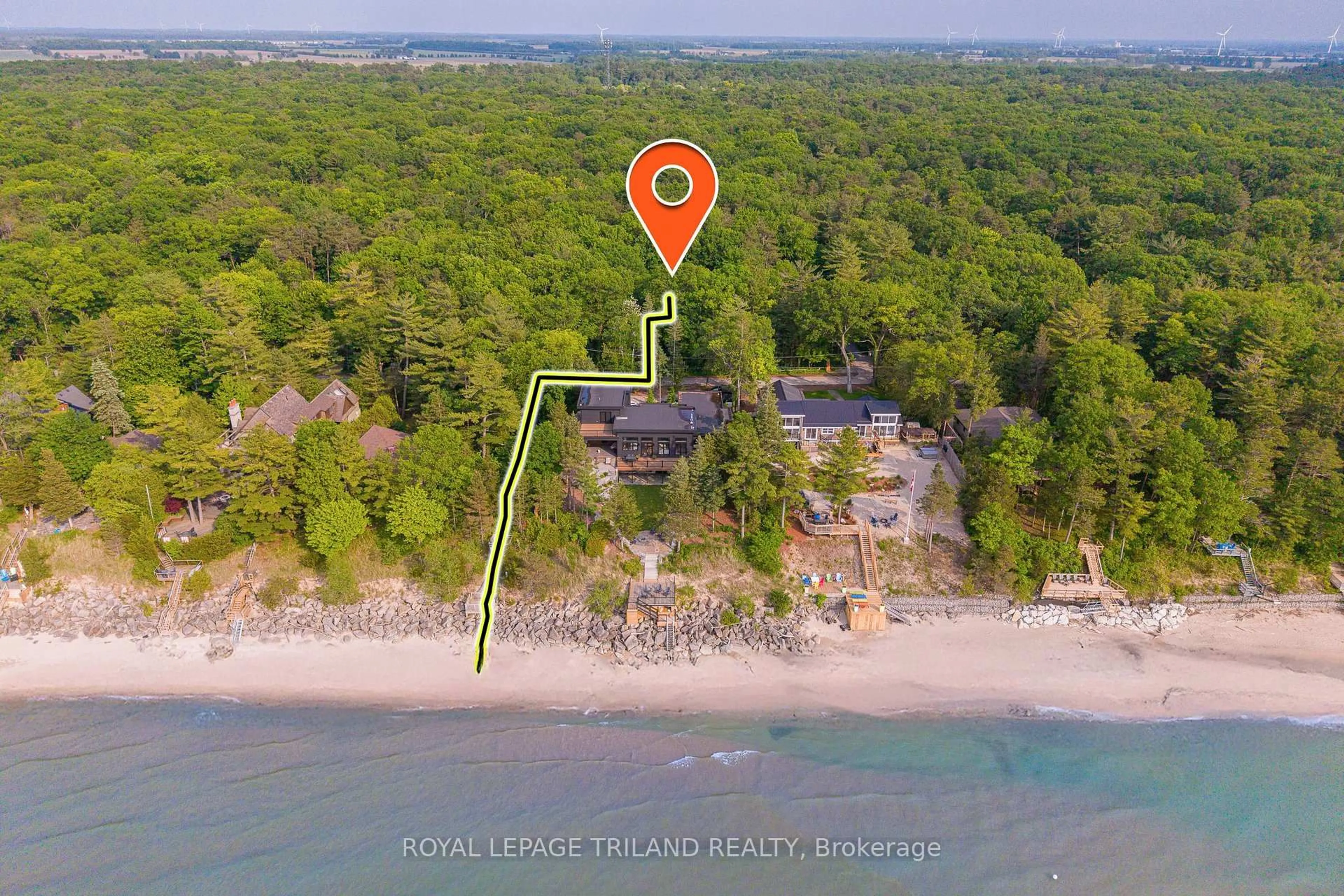 A pic from outside/outdoor area/front of a property/back of a property/a pic from drone, water/lake/river/ocean view for 10221 Shoreline Dr, Lambton Shores Ontario N0M 1T0