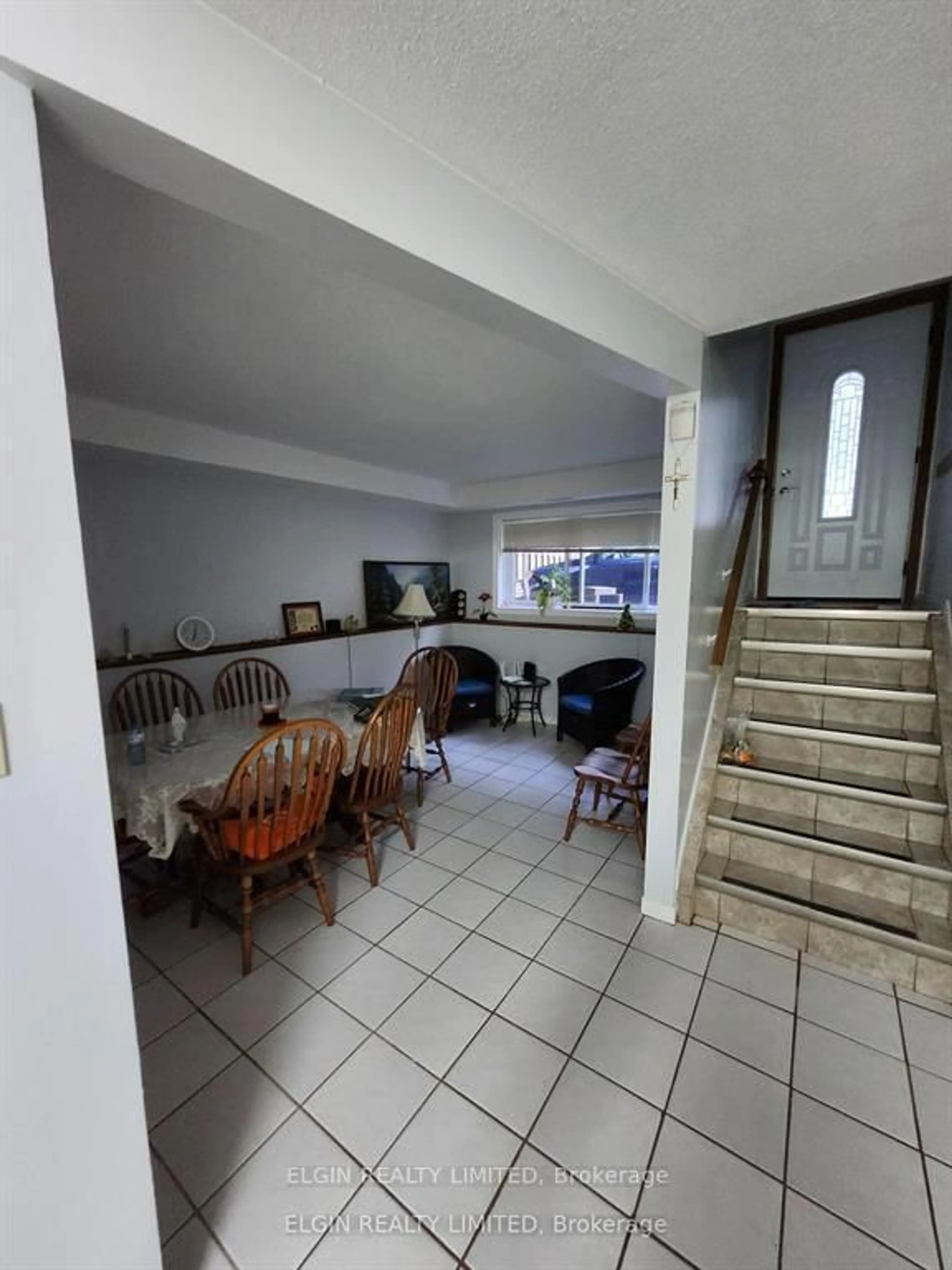 Unknown for 62 Talbot St, St. Thomas Ontario N5P 1A4