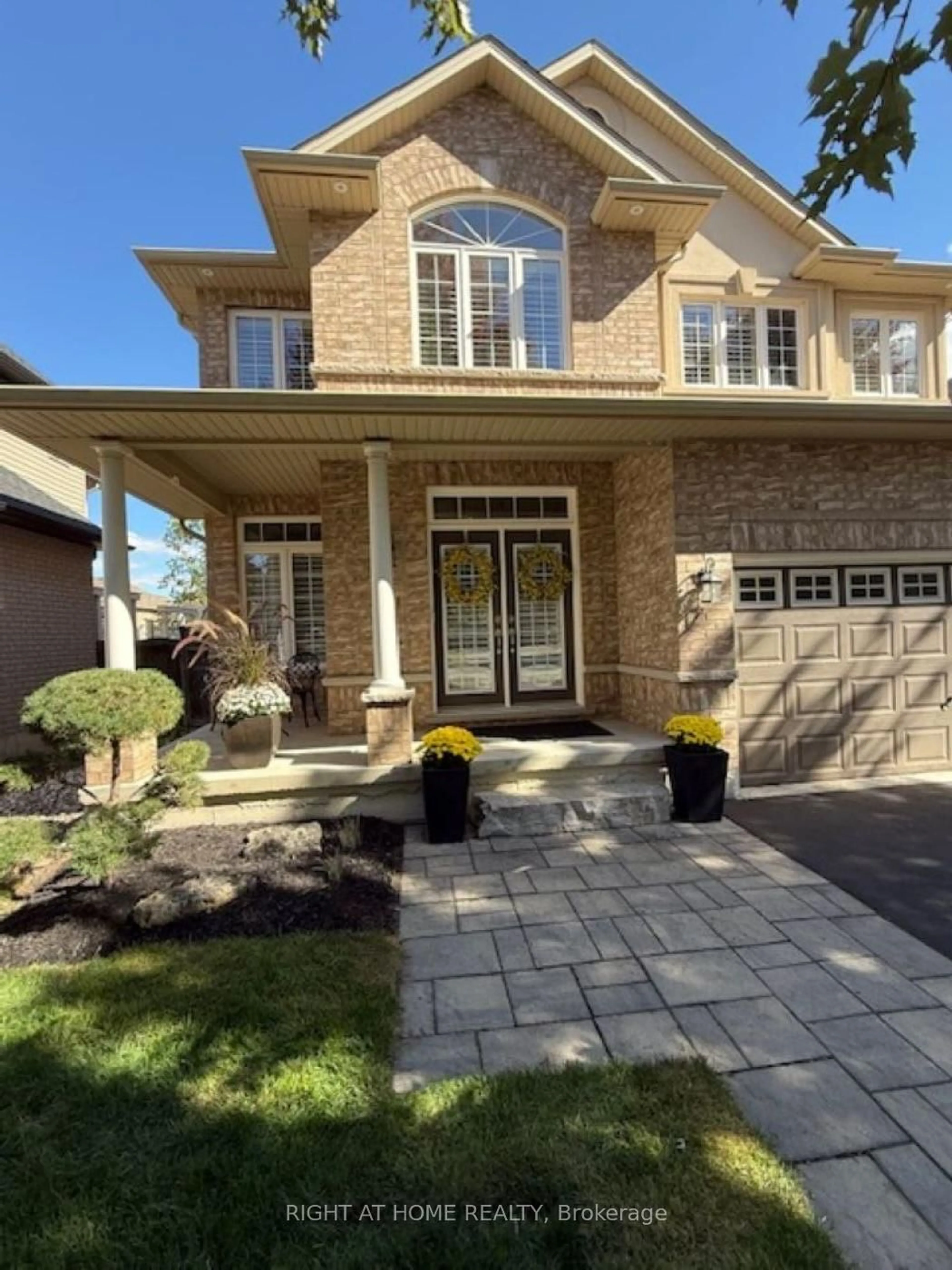 Home with brick exterior material, street for 87 Newcombe Rd, Hamilton Ontario L9H 0A6