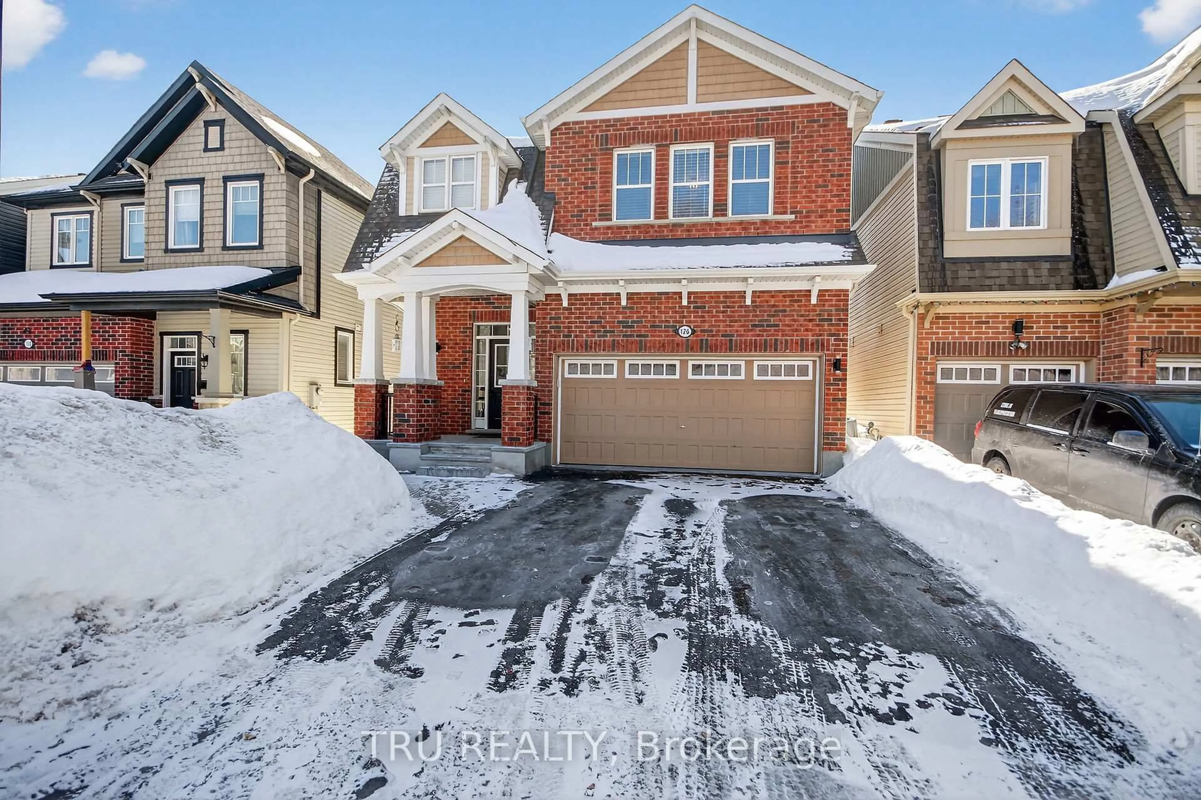 Home with brick exterior material, street for 126 Pinelock St, Ottawa Ontario K2M 0L5