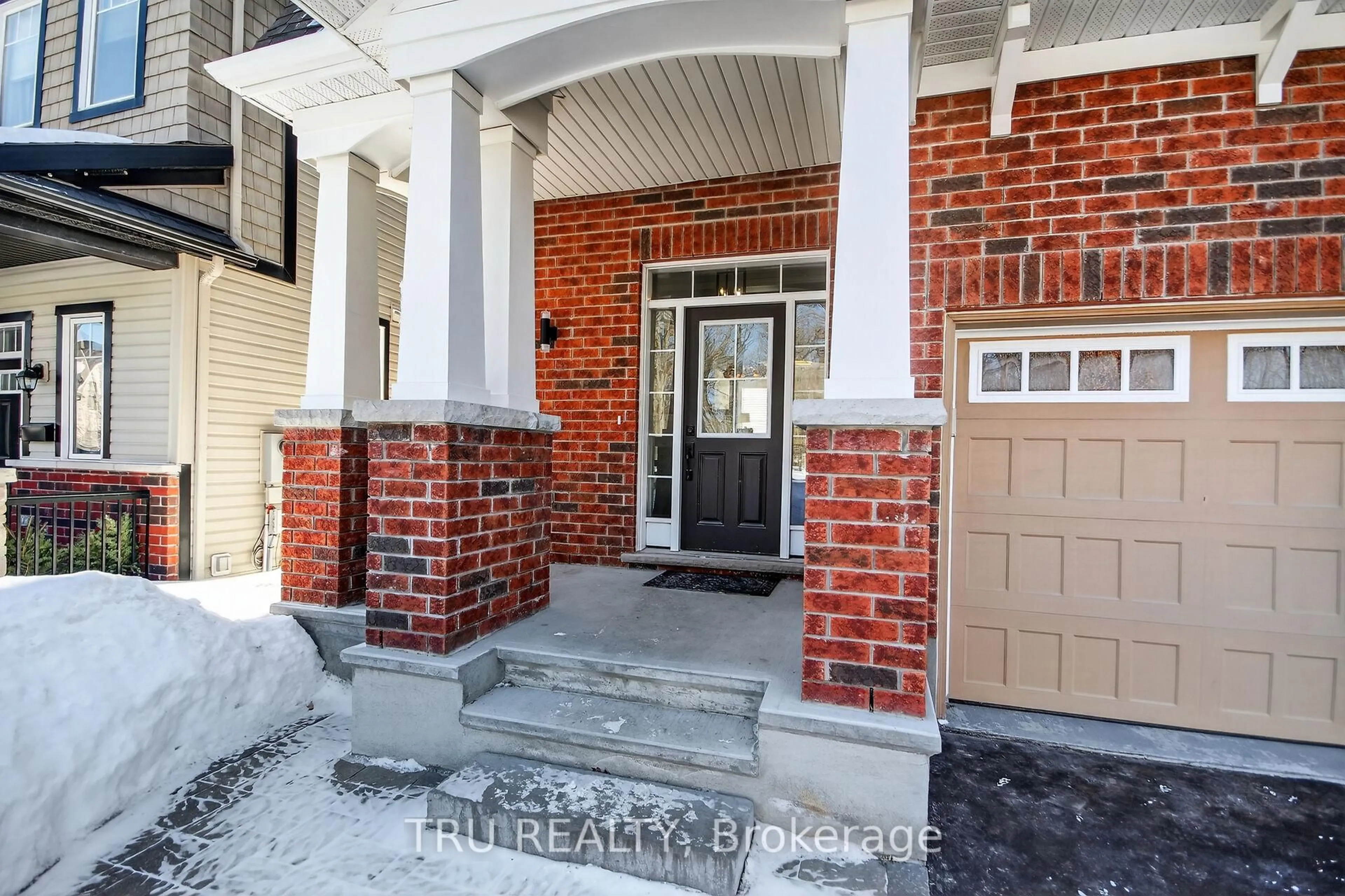 Home with brick exterior material, street for 126 Pinelock St, Ottawa Ontario K2M 0L5