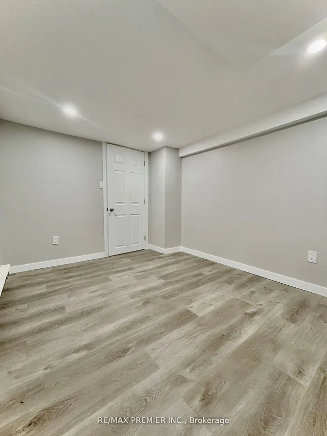 365 Bessie Ave, Greater Sudbury 4