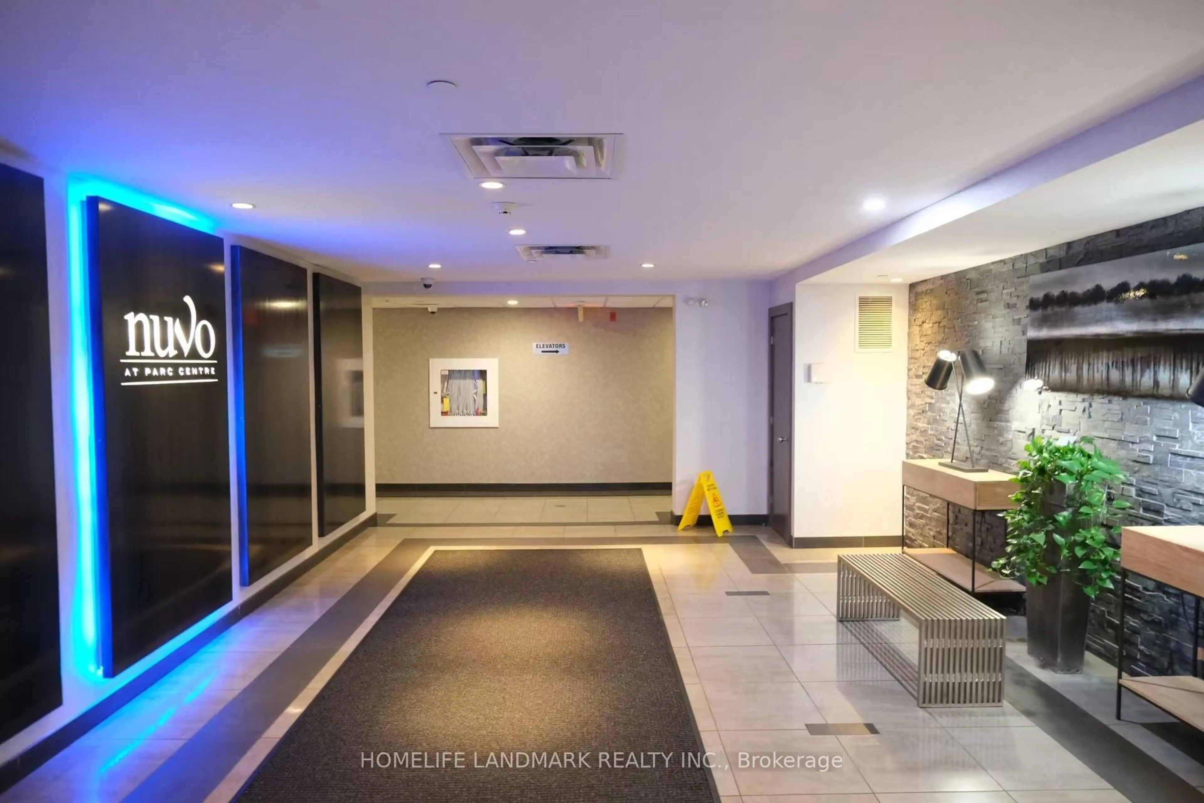 Lobby for 320 Sugarcreek Tr #408, London North Ontario N6H 0G3