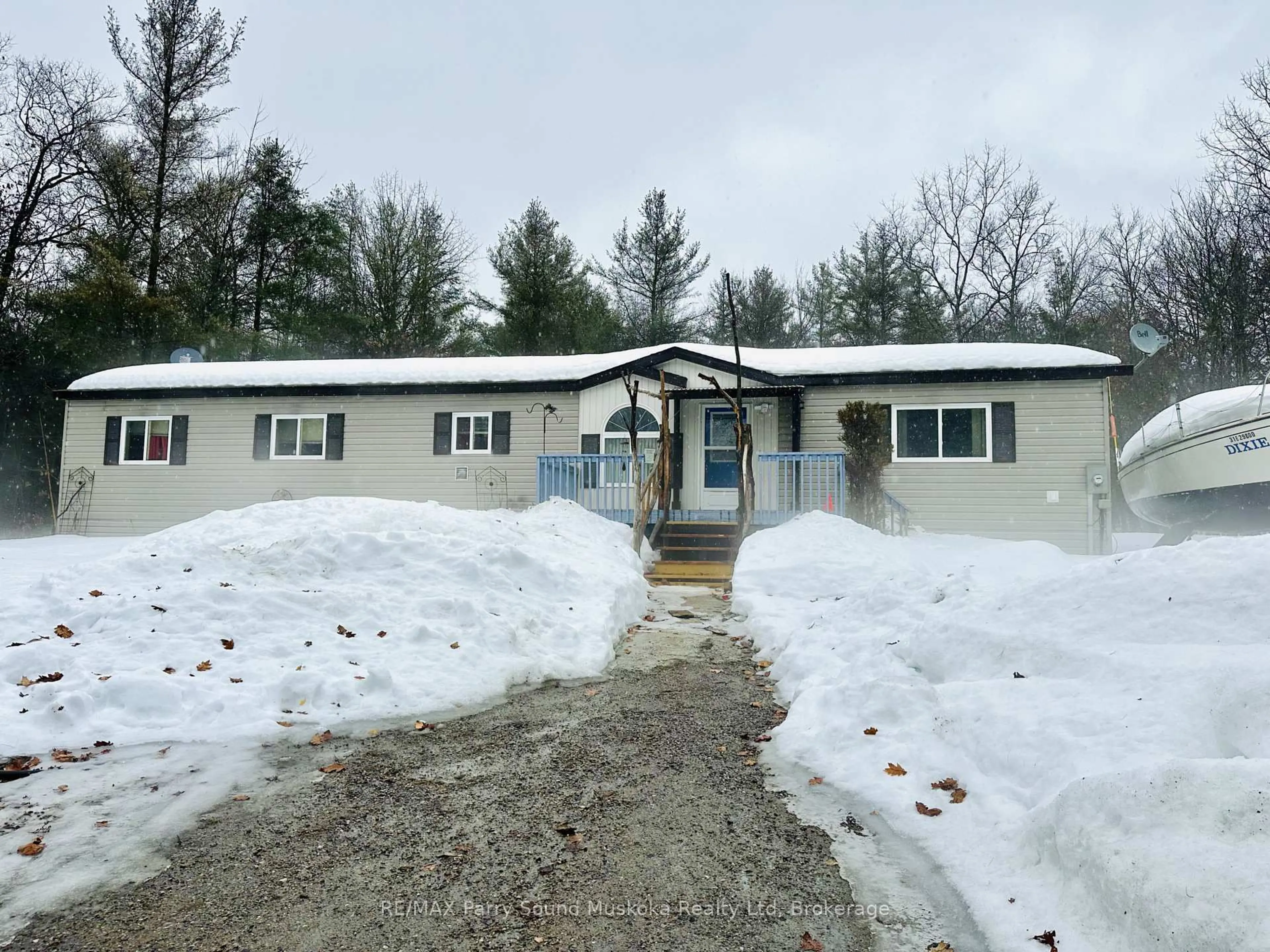 Unknown for 3 Little's Lane, Carling Ontario P0G 1G0