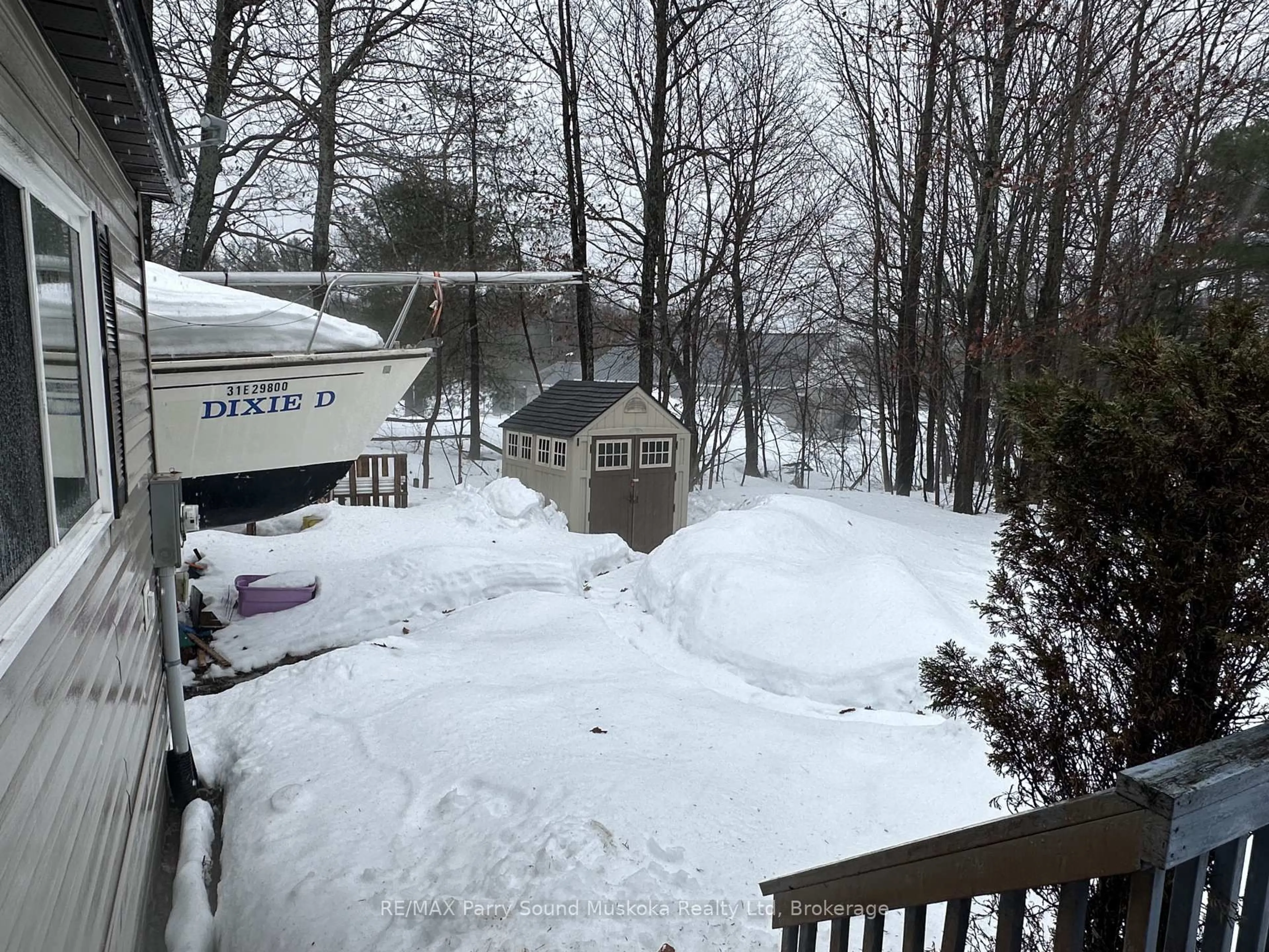 Unknown for 3 Little's Lane, Carling Ontario P0G 1G0