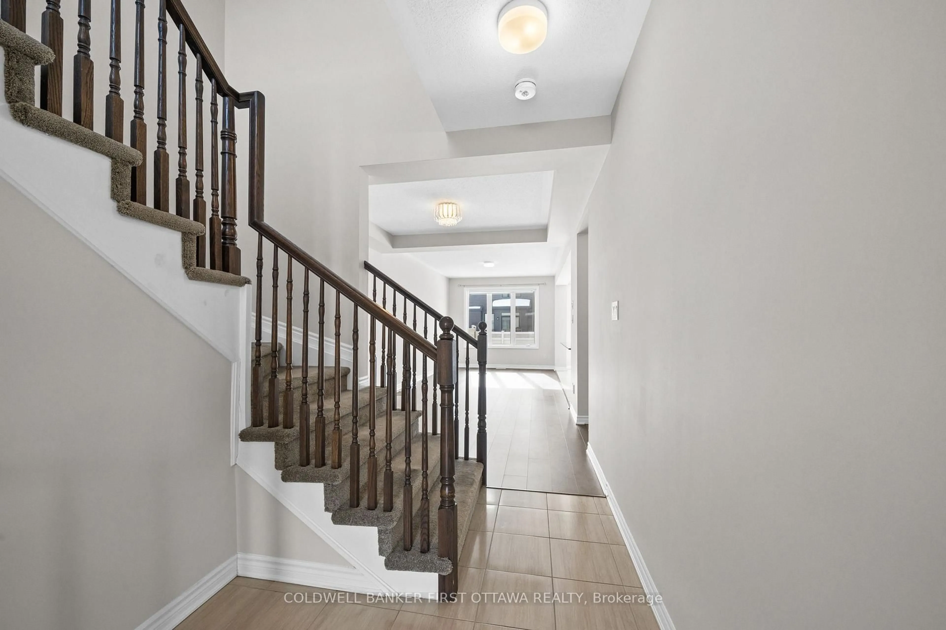 Unknown for 783 Brittanic Rd, Ottawa Ontario K2V 0R3