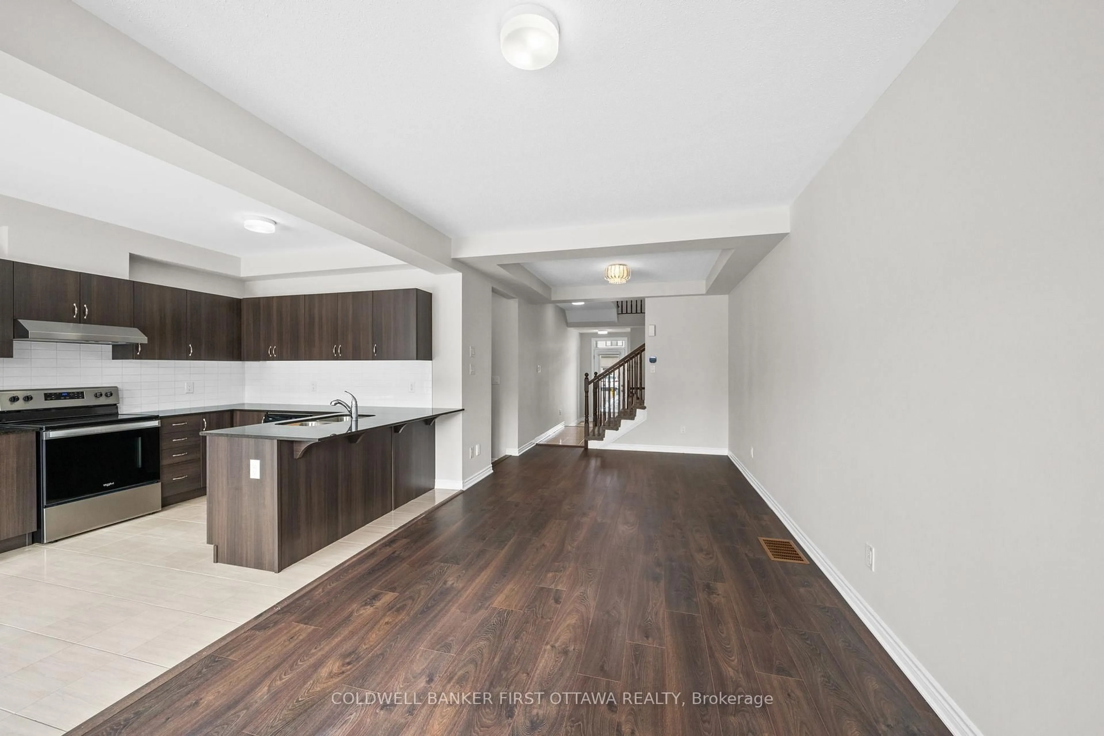 Unknown for 783 Brittanic Rd, Ottawa Ontario K2V 0R3