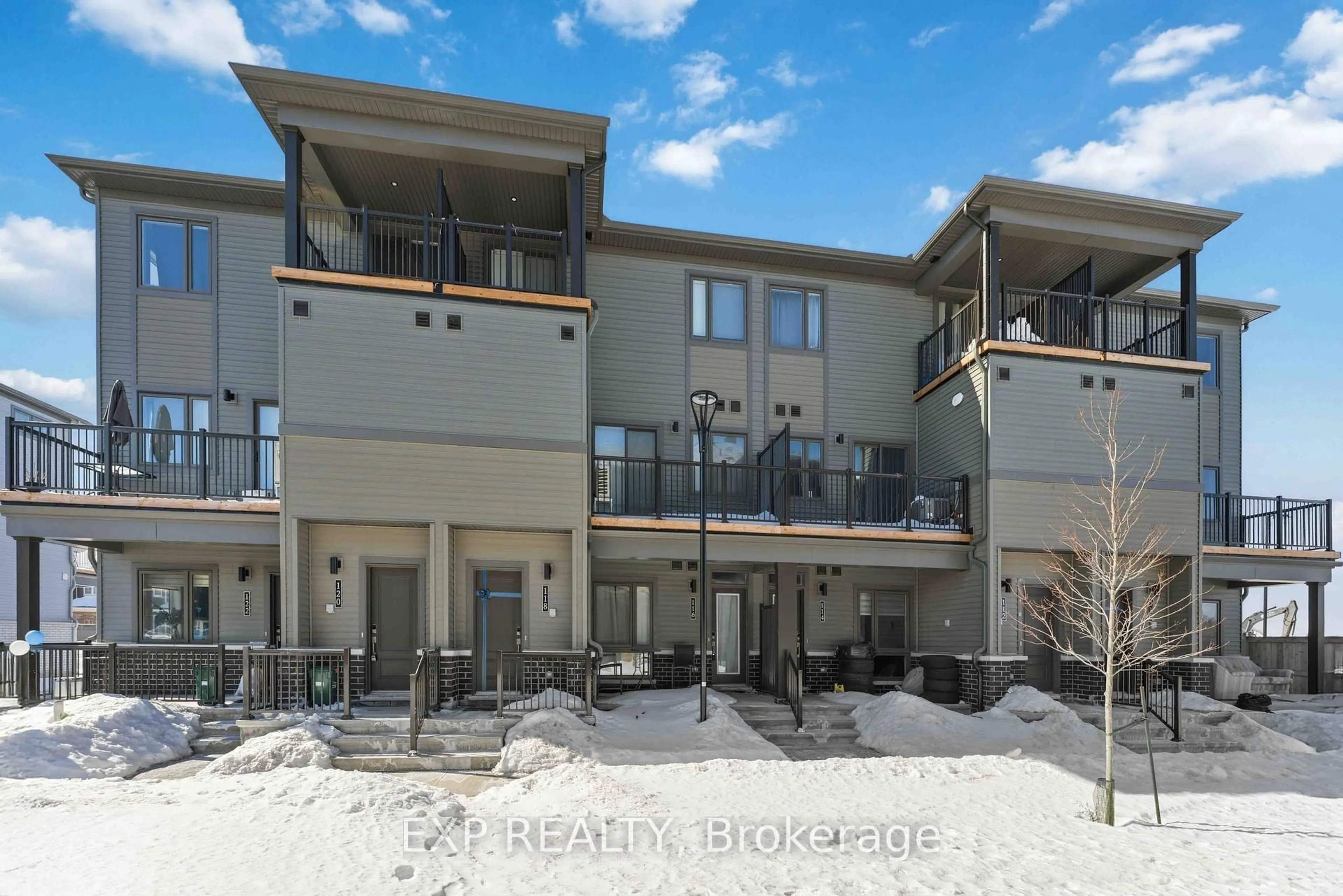 Unknown for 116 Parnian Private, Ottawa Ontario K2J 4H7