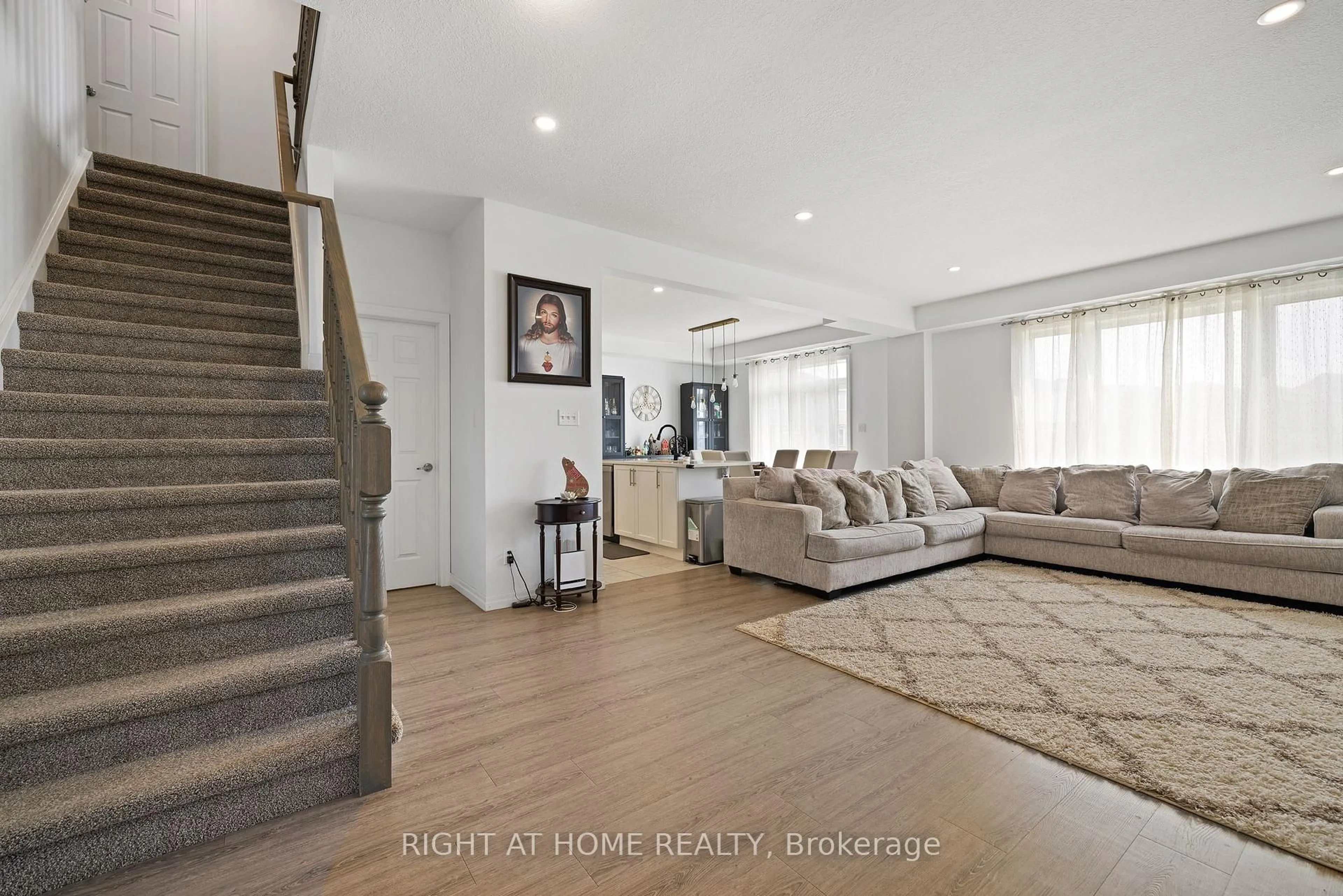 Unknown for 139 FREURE Dr, Cambridge Ontario N1S 0A2