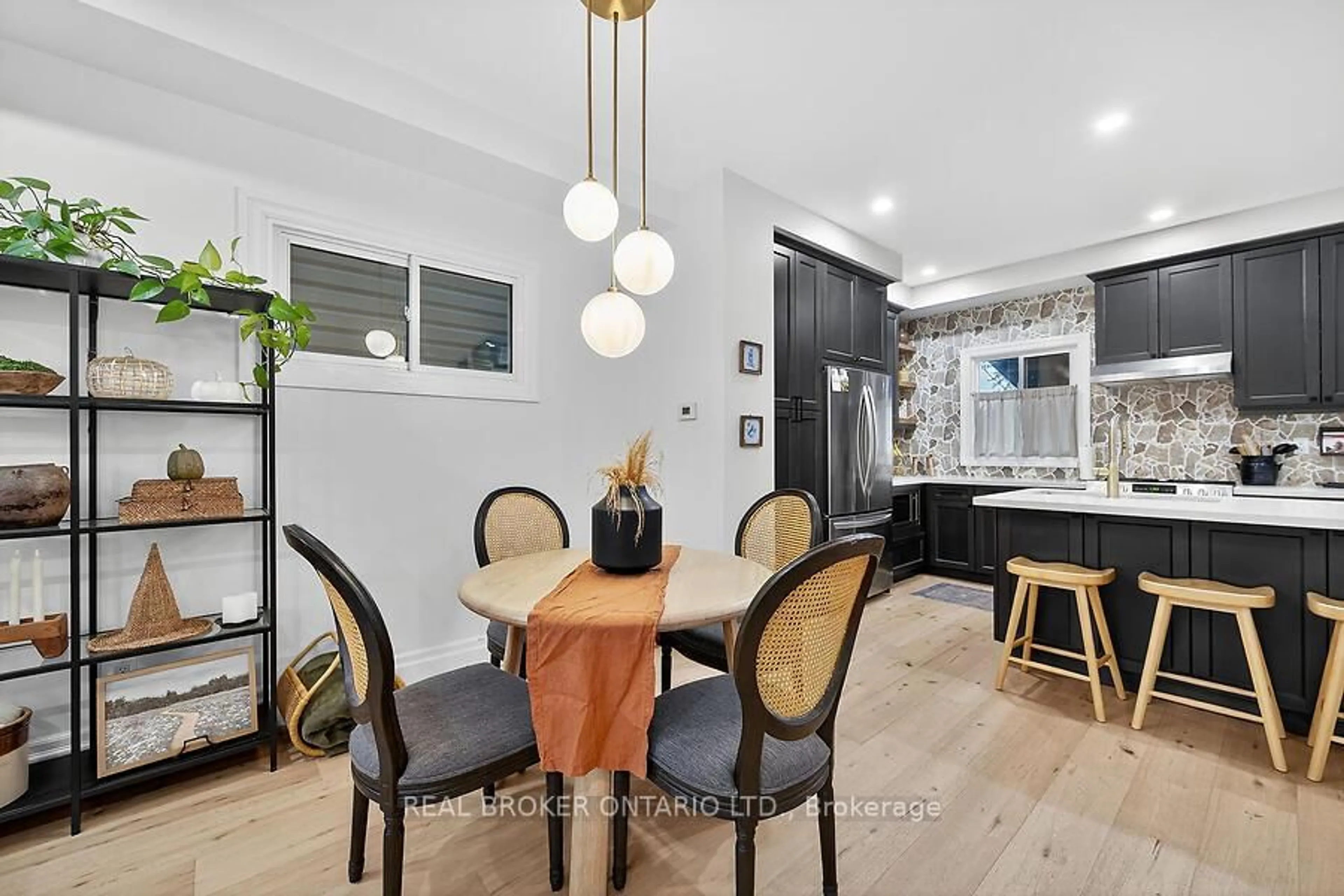 Open concept kitchen, unknown for 58 East Bend Ave, Hamilton Ontario L8L 7E3