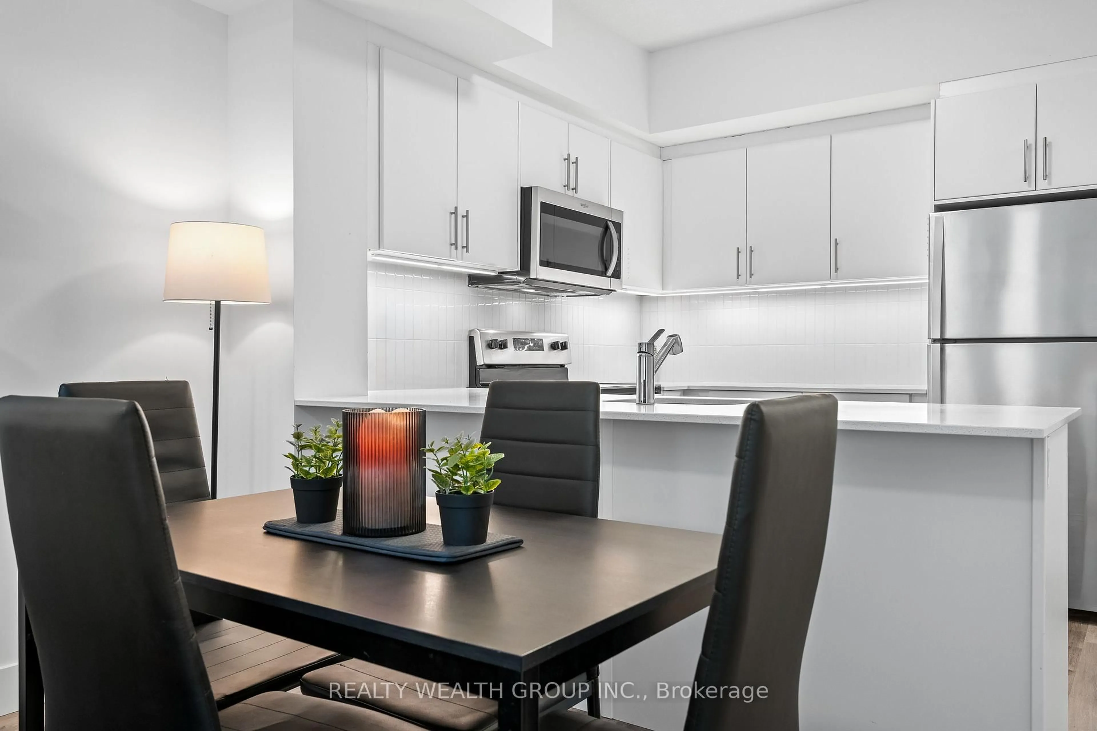 Standard kitchen, unknown for 1201 Lackner Pl #308, Kitchener Ontario N2A 0L4