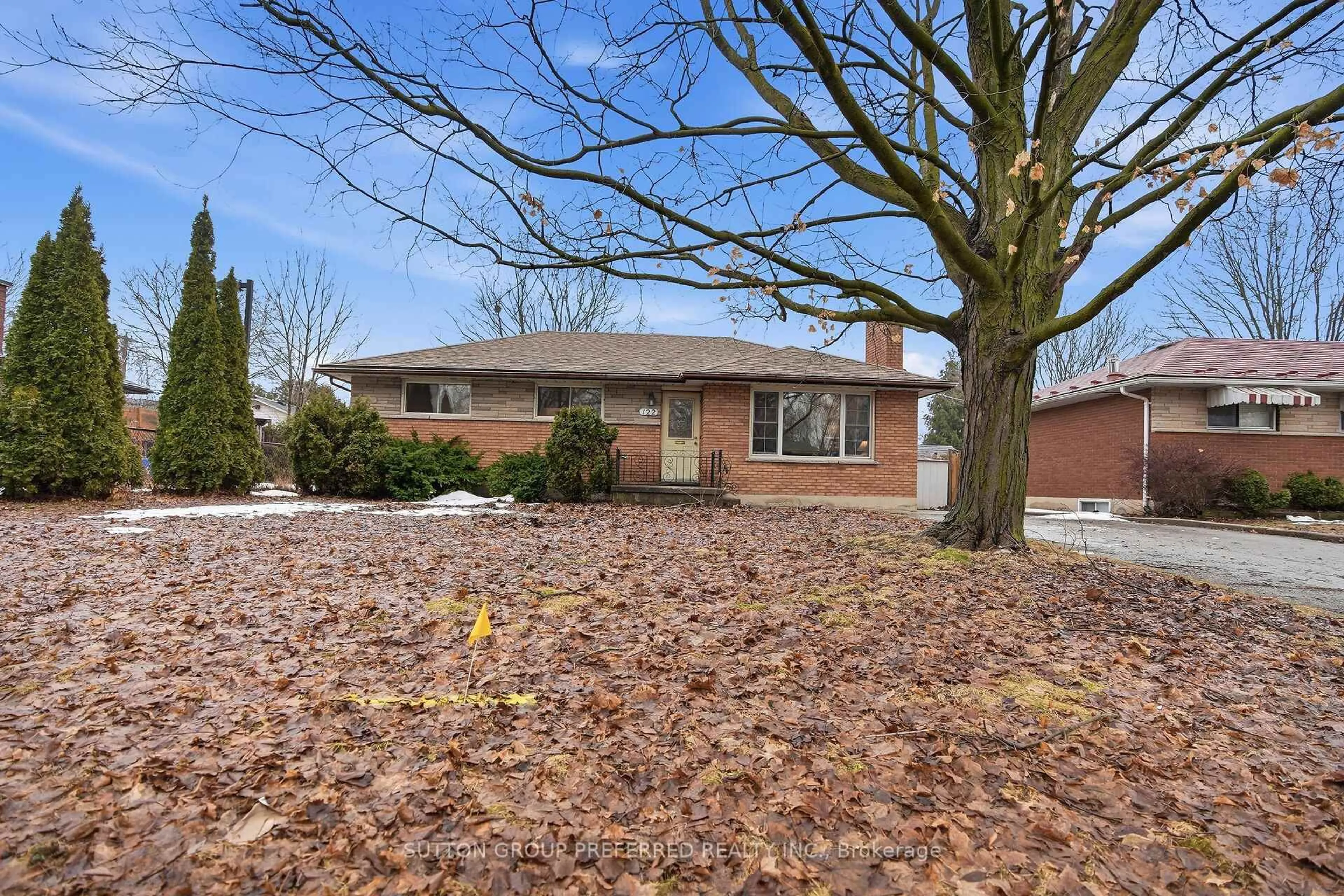 Home with brick exterior material, street for 122 Mark St, London East Ontario N5V 2G9