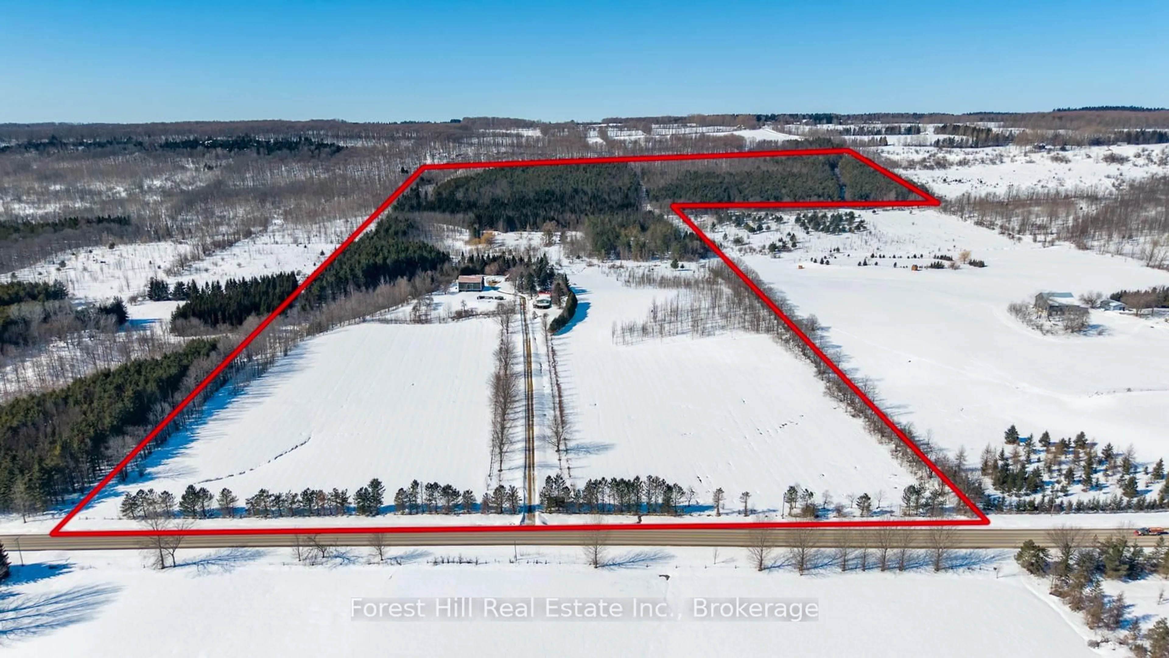 A pic from outside/outdoor area/front of a property/back of a property/a pic from drone, water/lake/river/ocean view for 195908 Grey Road 7 Rd, Grey Highlands Ontario N0C 1G0
