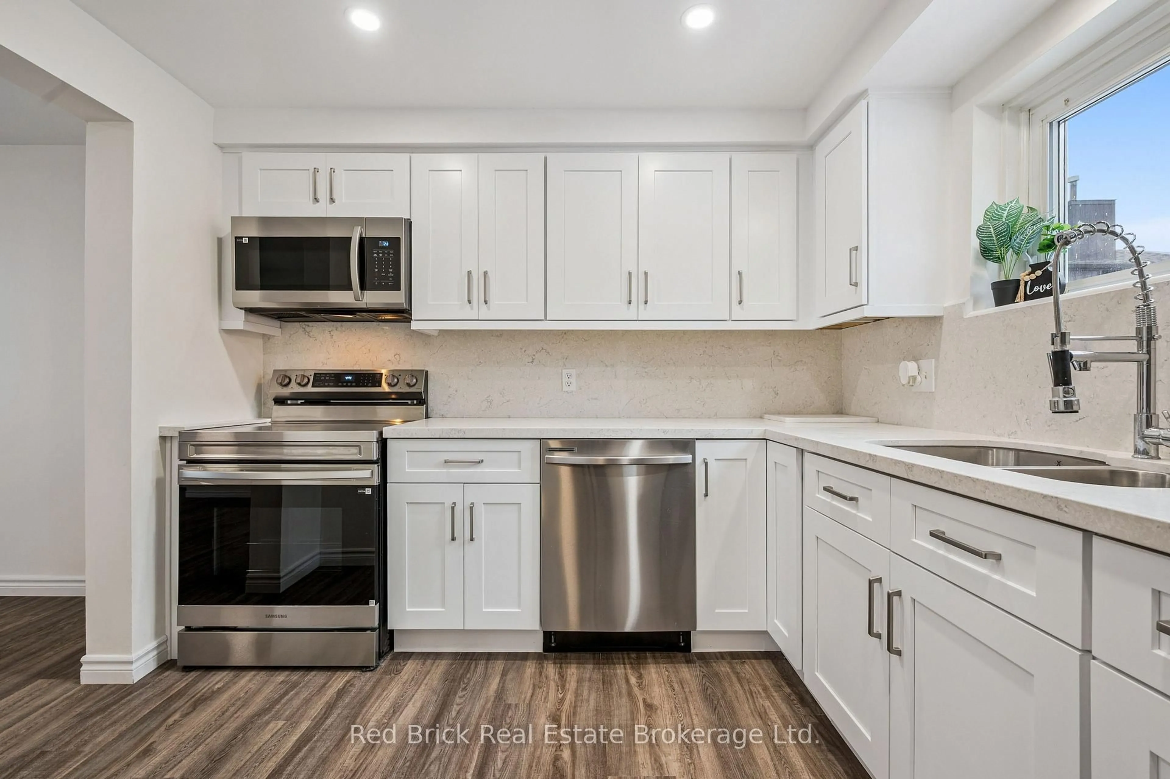 Unknown for 539 Willow Rd #61, Guelph Ontario N1H 7G3