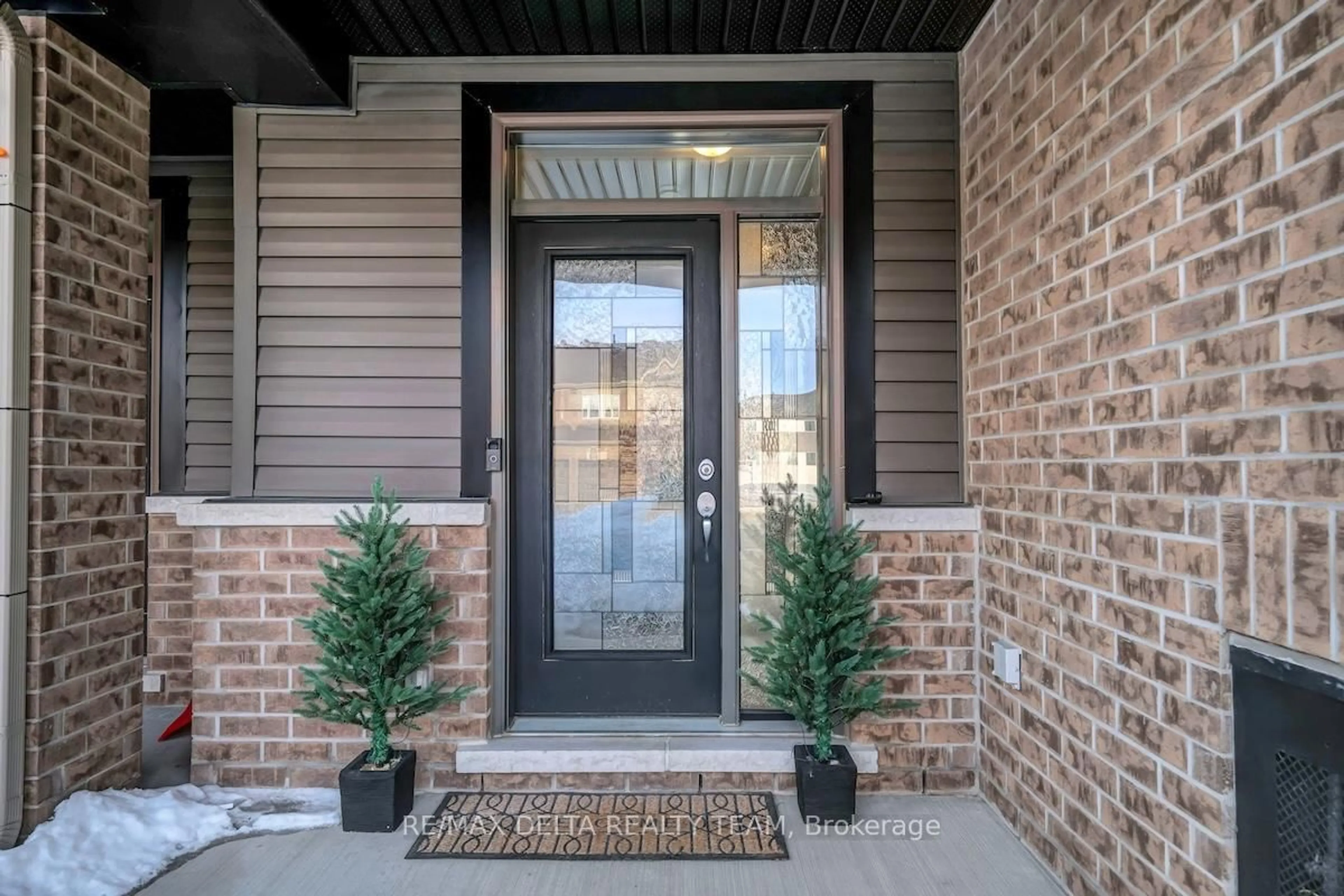 Indoor entryway for 259 Mountain Sorrel Way, Ottawa Ontario K4A 1H5