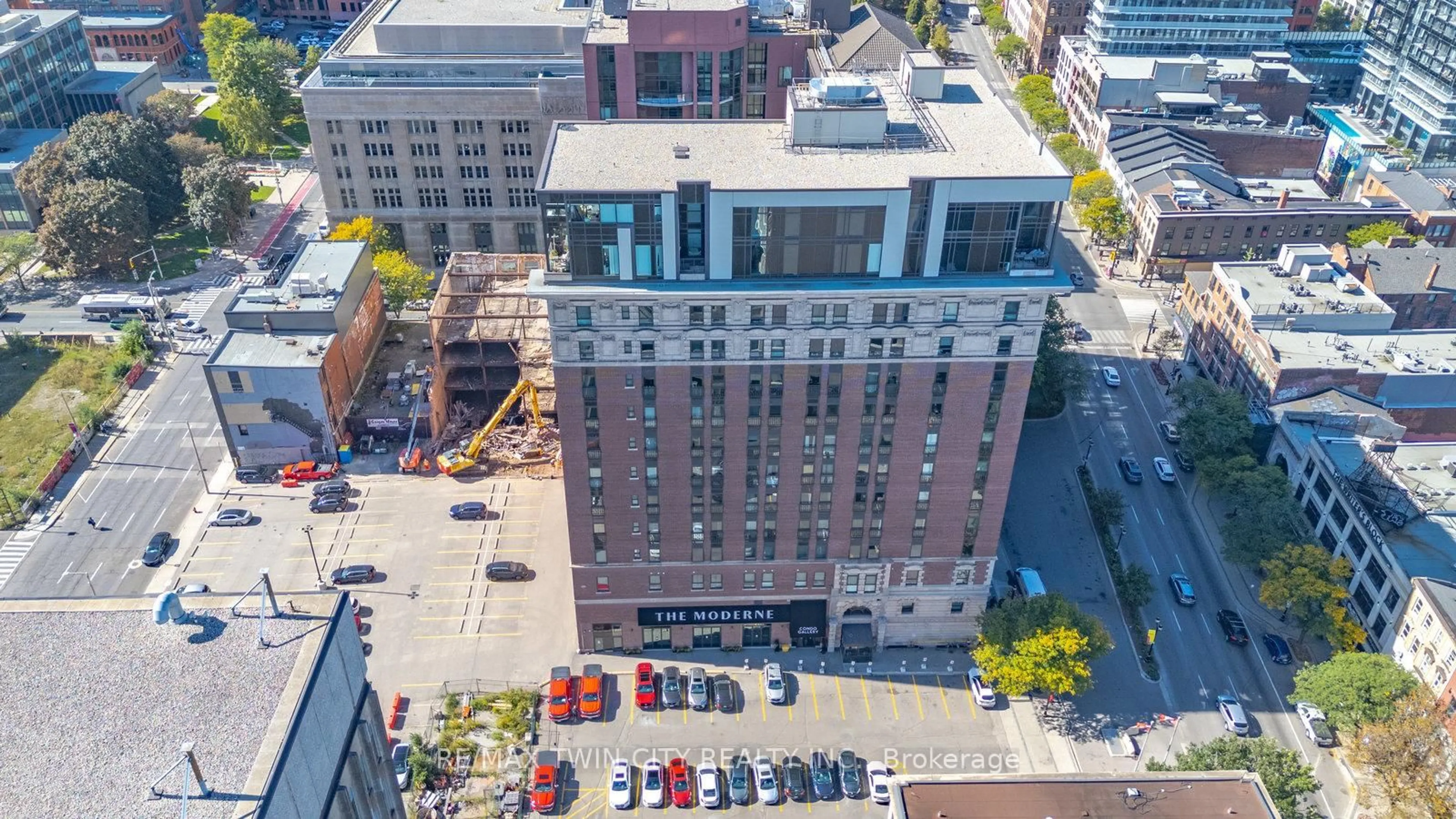 A pic from outside/outdoor area/front of a property/back of a property/a pic from drone, city buildings view from balcony for 118 King St #520, Hamilton Ontario L8N 0A9