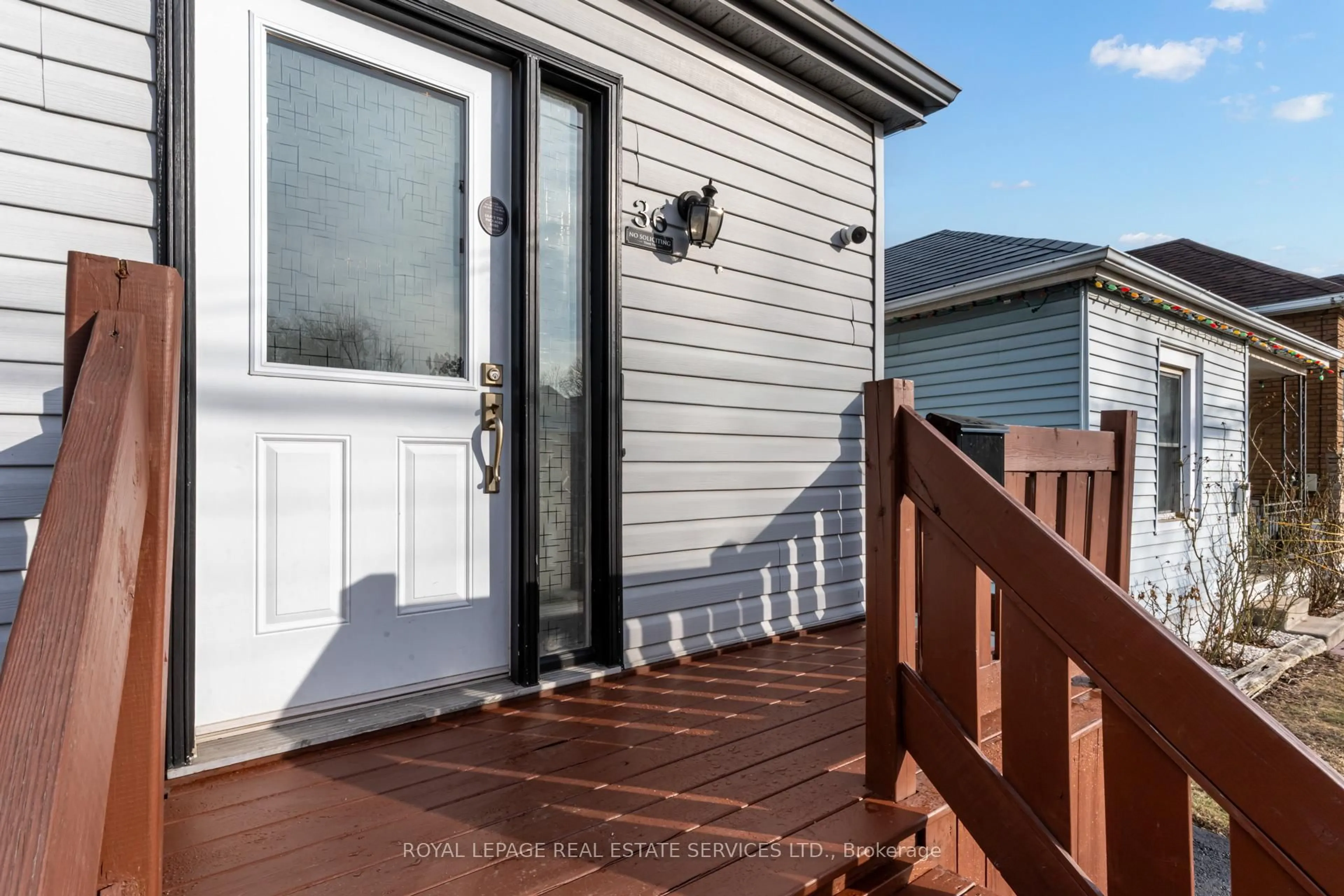 Home with vinyl exterior material, street for 36 Harmony Ave, Hamilton Ontario L8H 4X2