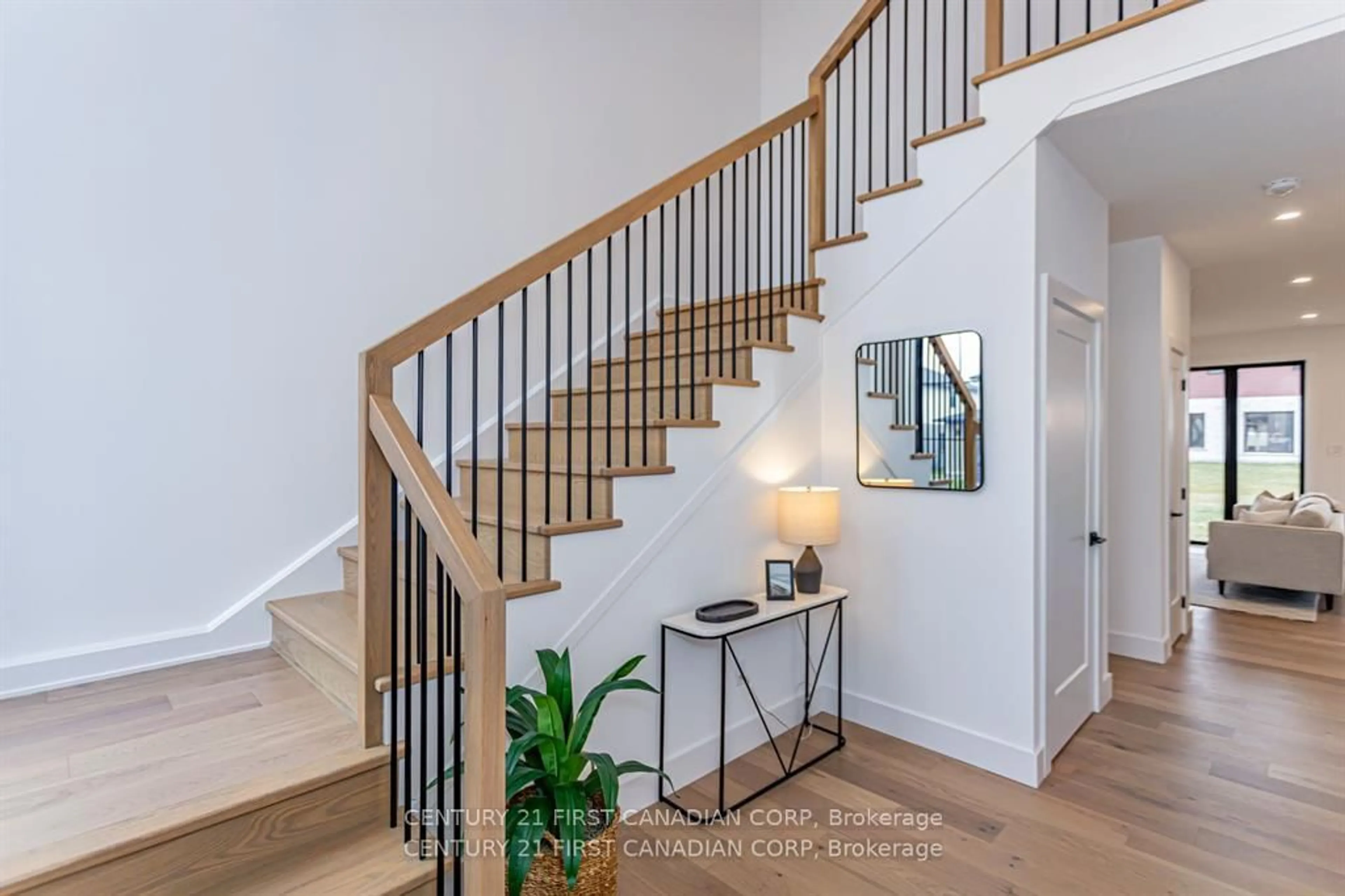 Stairs for LOT 128 BIG LEAF Tr, London South Ontario N6P 1H5