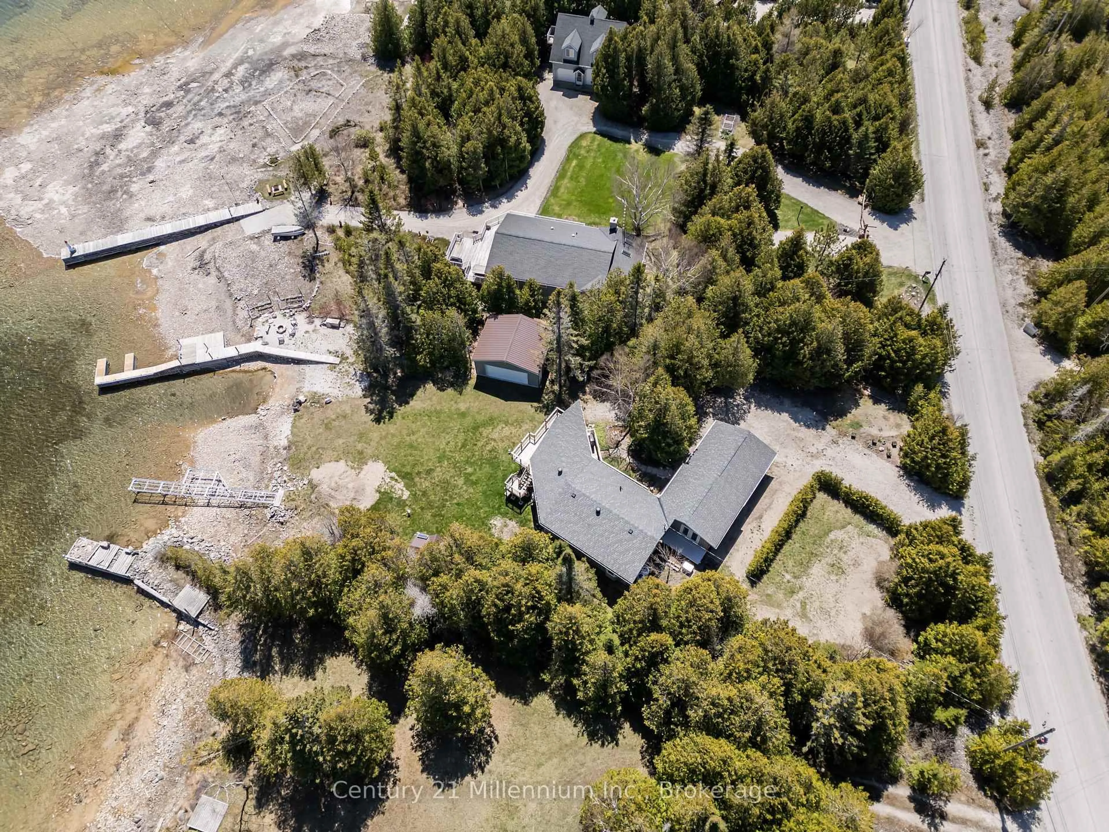 A pic from outside/outdoor area/front of a property/back of a property/a pic from drone, street for 119 Pine Tree Harbour Rd, Northern Bruce Peninsula Ontario N0H 1Z0