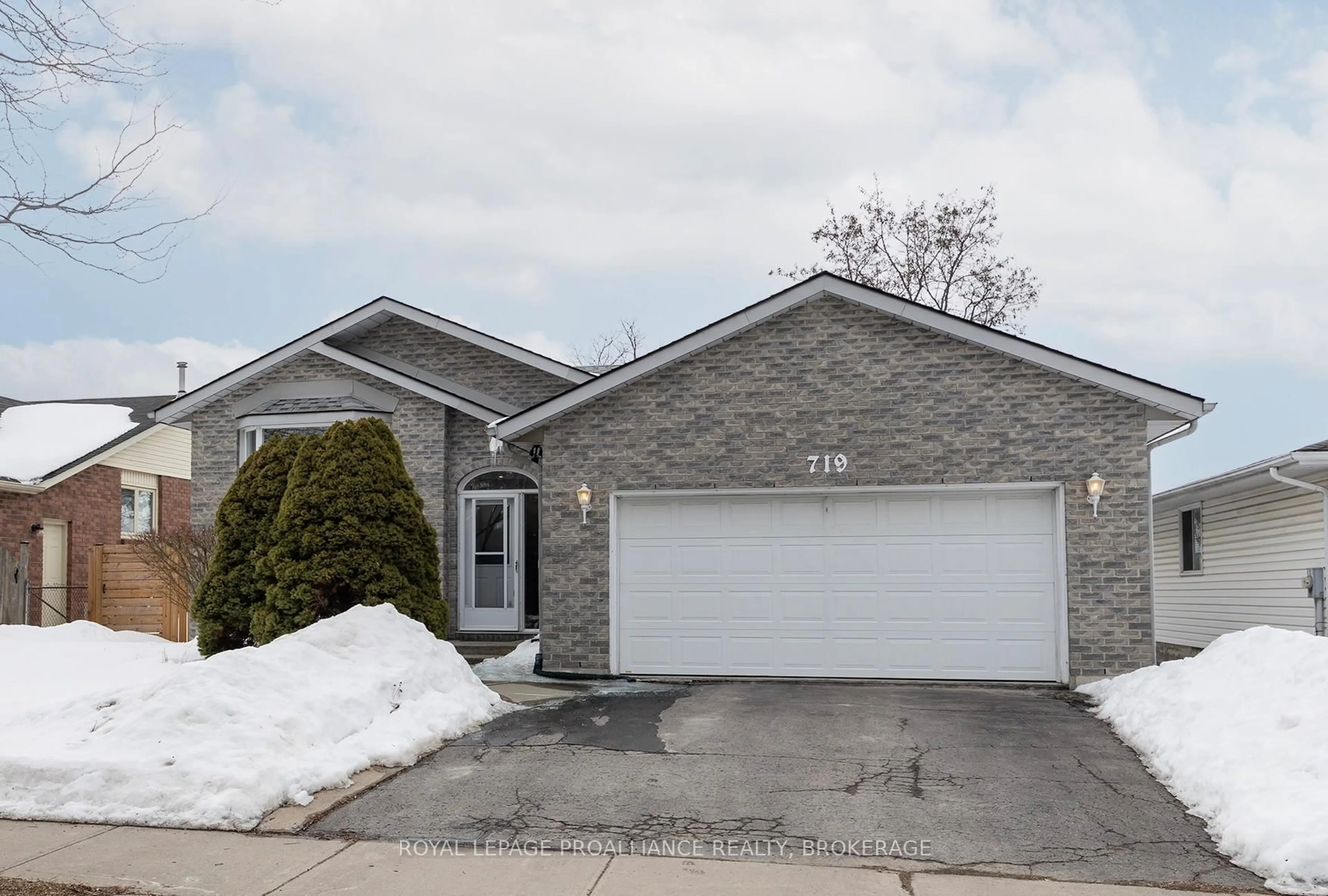 Unknown for 719 Muirfield Cres, Kingston Ontario K7M 8E6