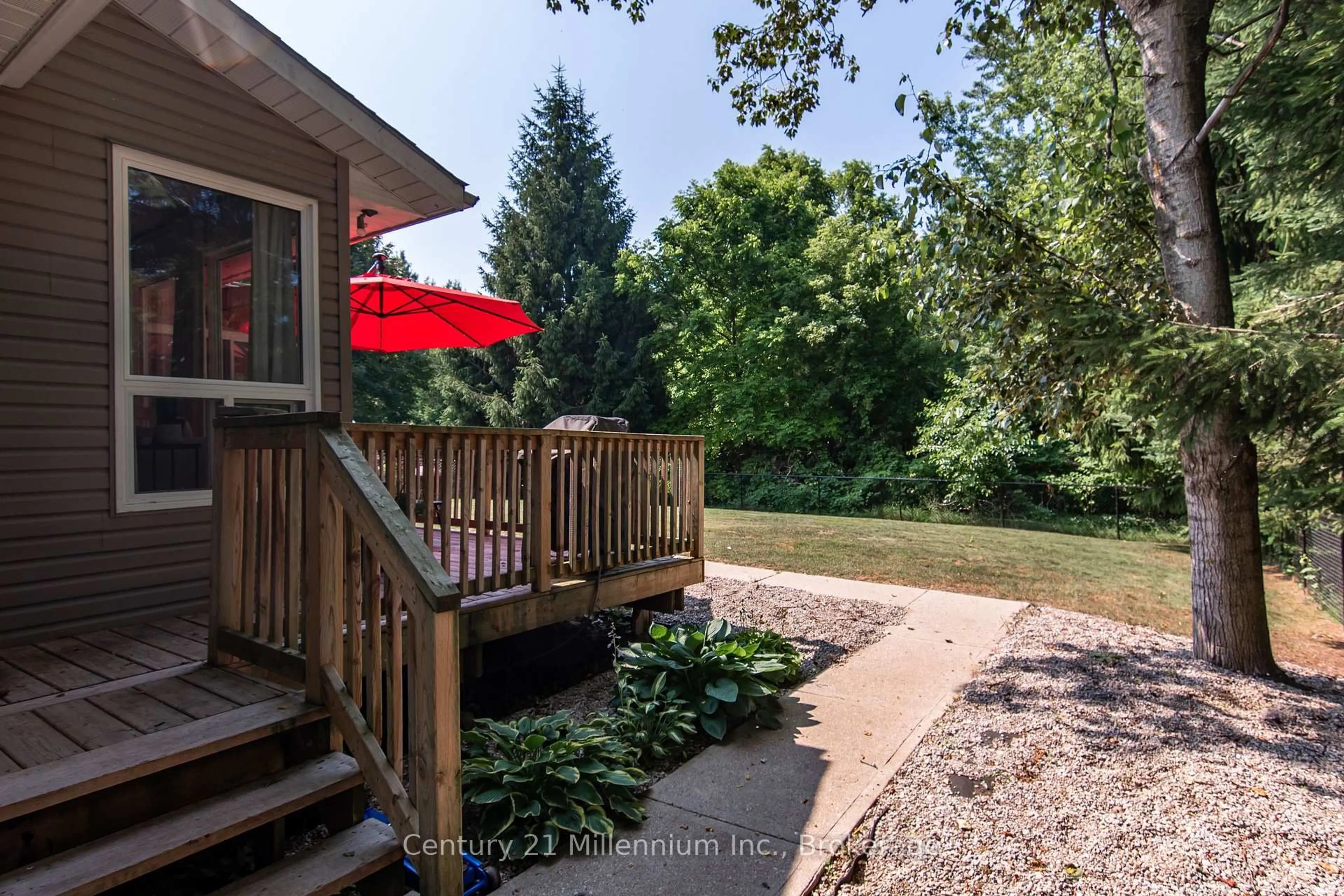 Patio, water/lake/river/ocean view for 477 Clarendon St, Saugeen Shores Ontario N0H 2L0