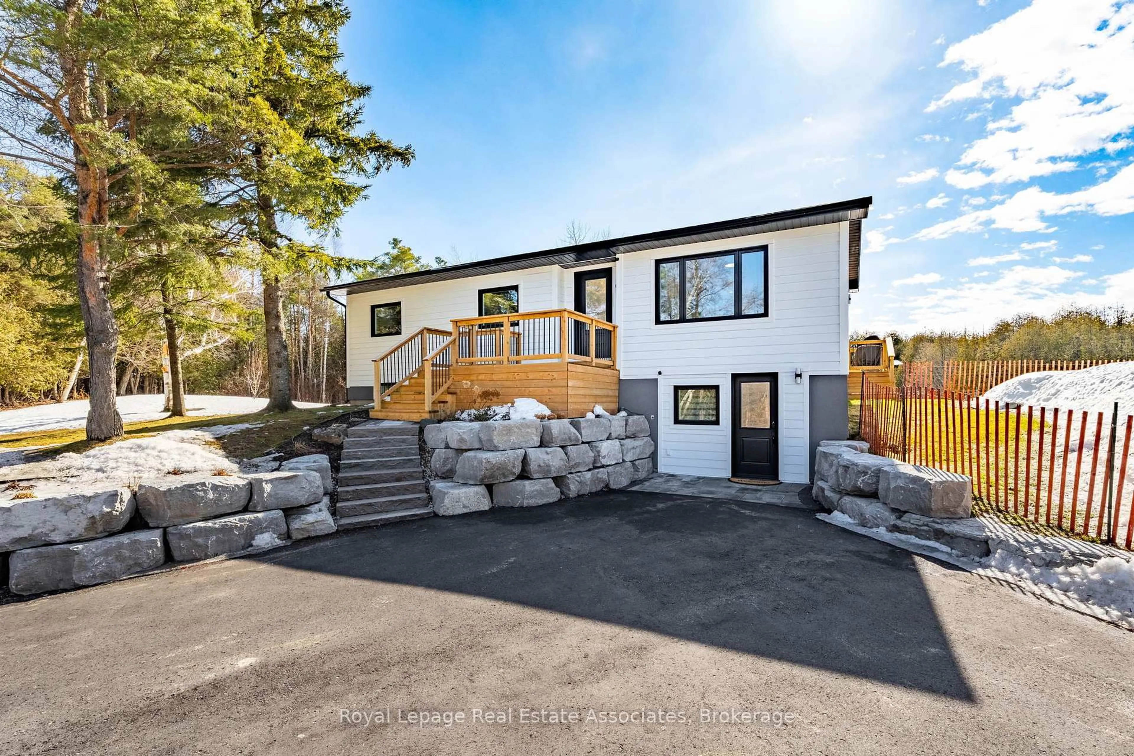 Unknown for 475352 County Road 11, Amaranth Ontario L9V 1L1