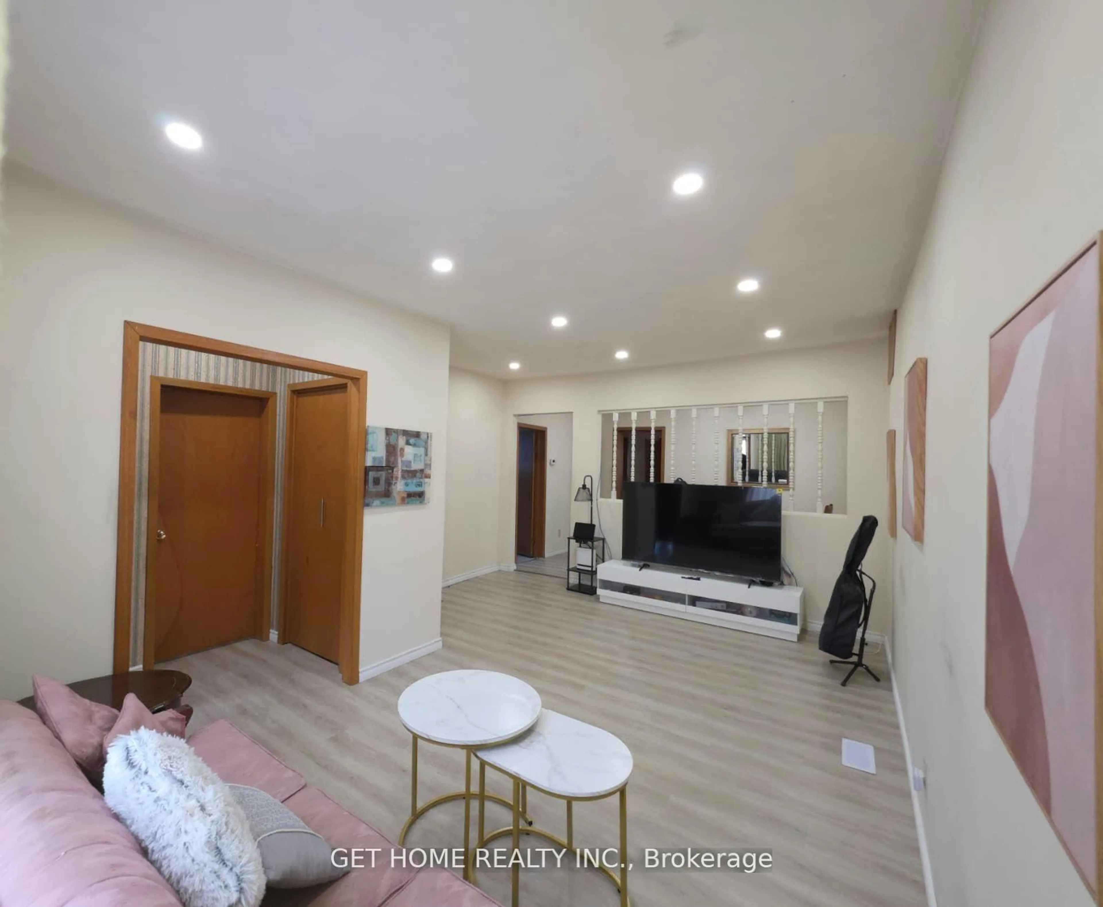 Unknown for 30 Emilie St, Brant Ontario N3S 1S4