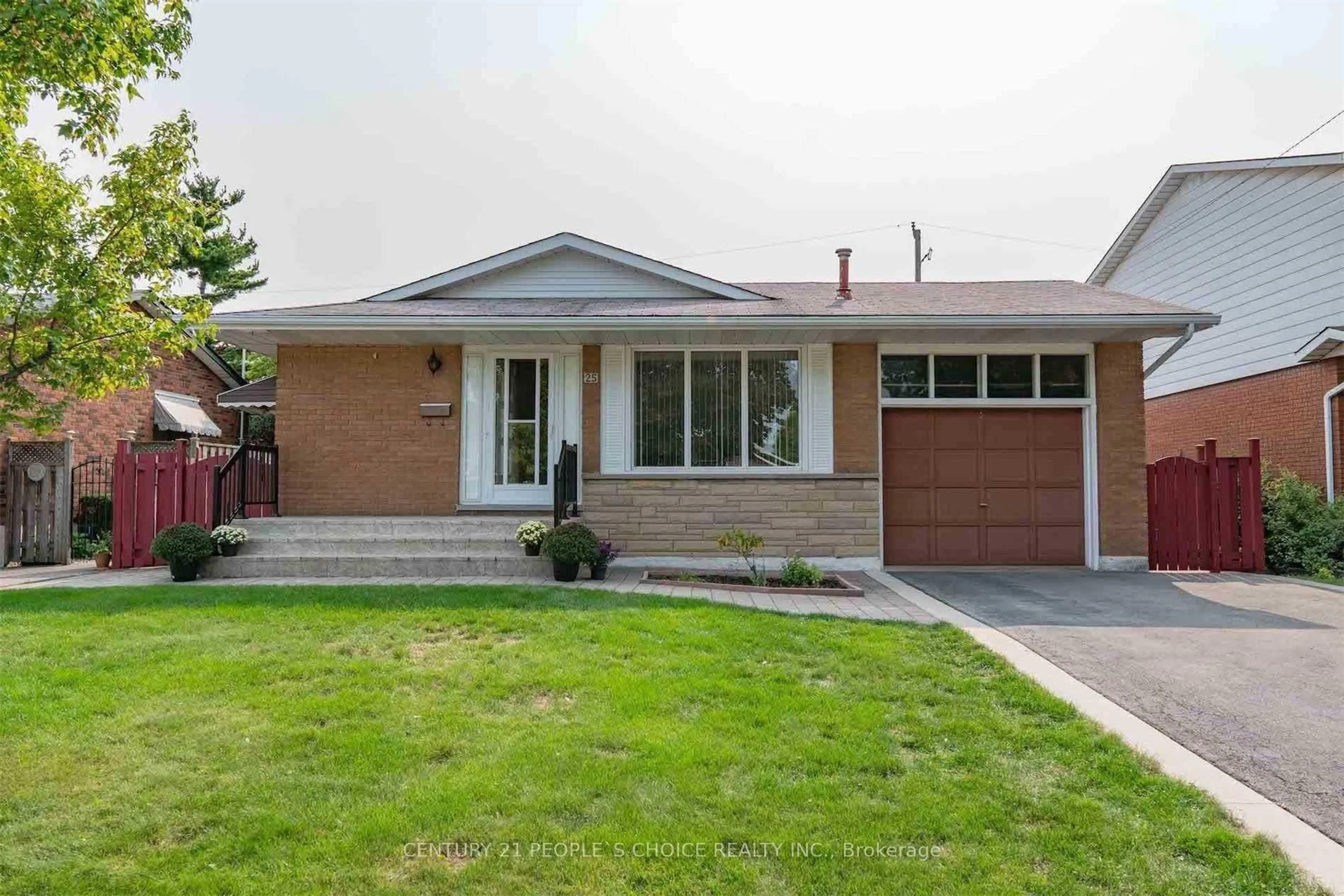 Home with brick exterior material, street for 25 Darlington Dr, Hamilton Ontario L9C 2L8