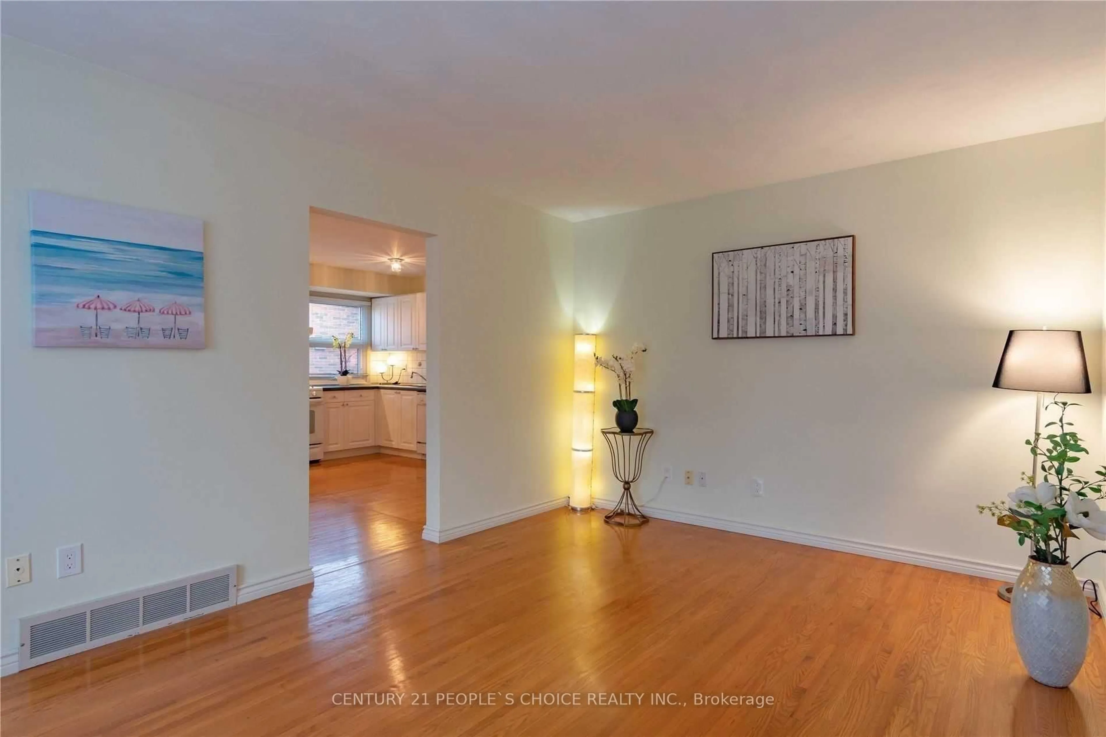 Unknown for 25 Darlington Dr, Hamilton Ontario L9C 2L8