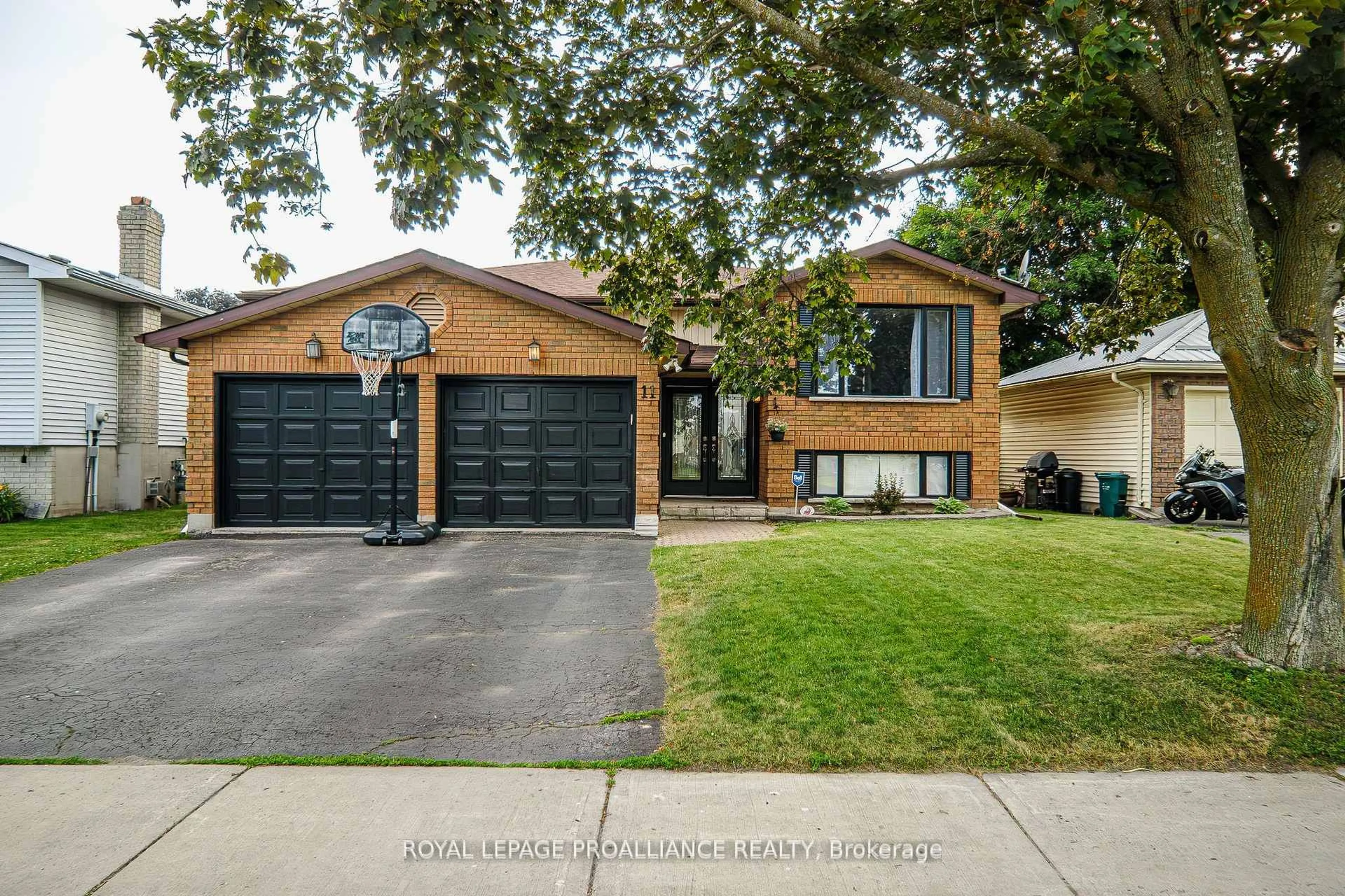 Home with brick exterior material, street for 11 Springbrook Cres, Belleville Ontario K8P 5B7