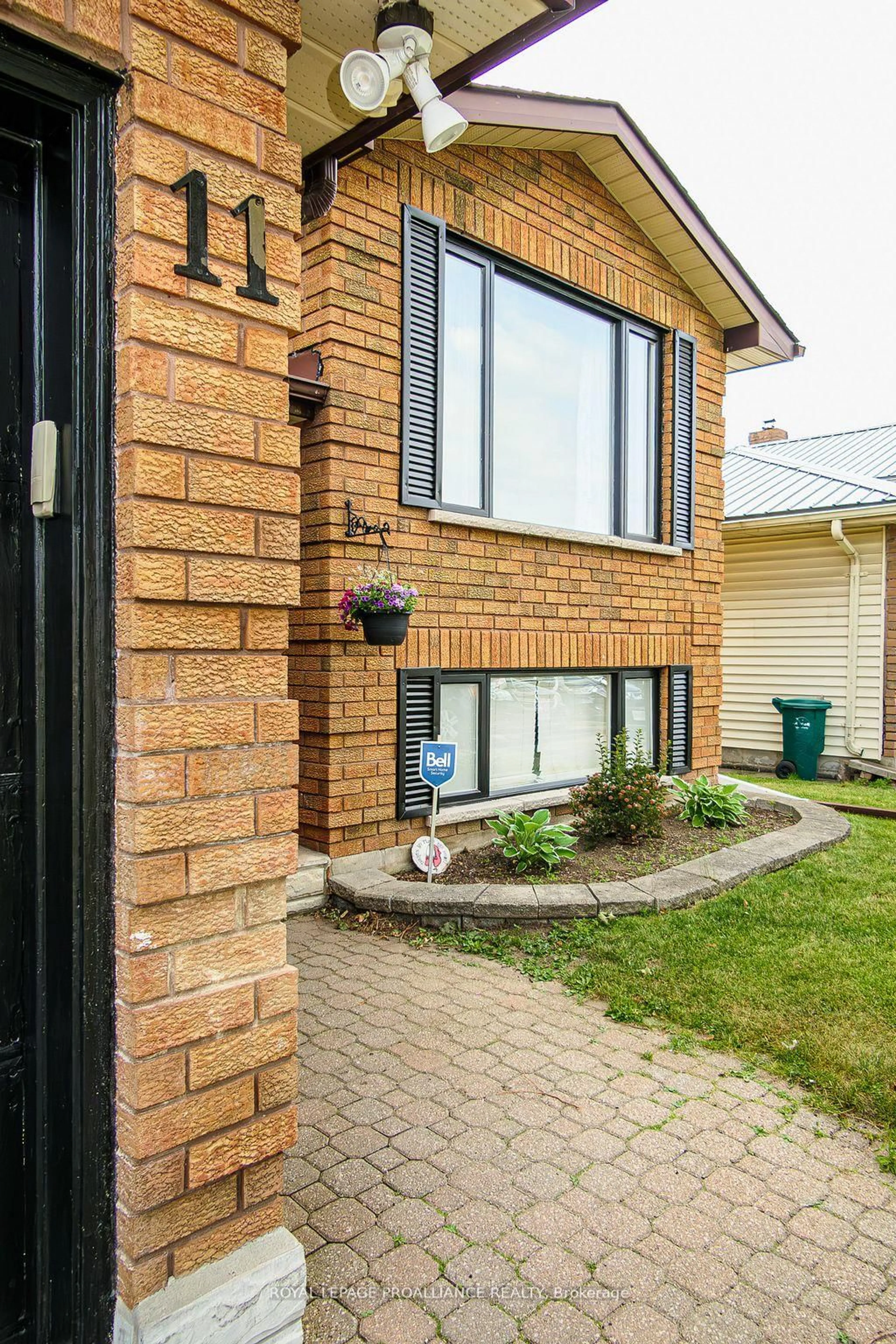 Home with brick exterior material, street for 11 Springbrook Cres, Belleville Ontario K8P 5B7