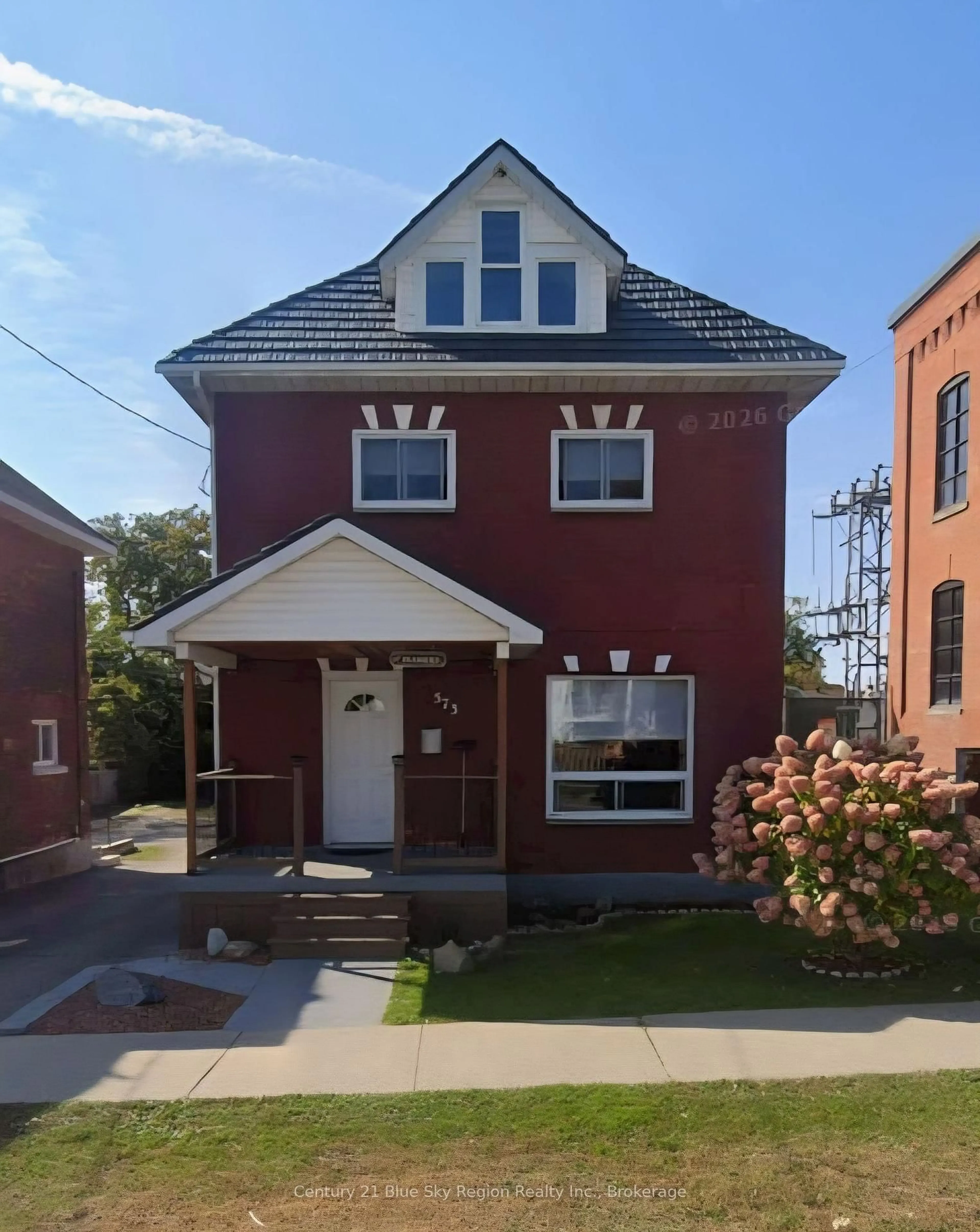 Home with brick exterior material, street for 573 Worthington St, North Bay Ontario P1B 1H7