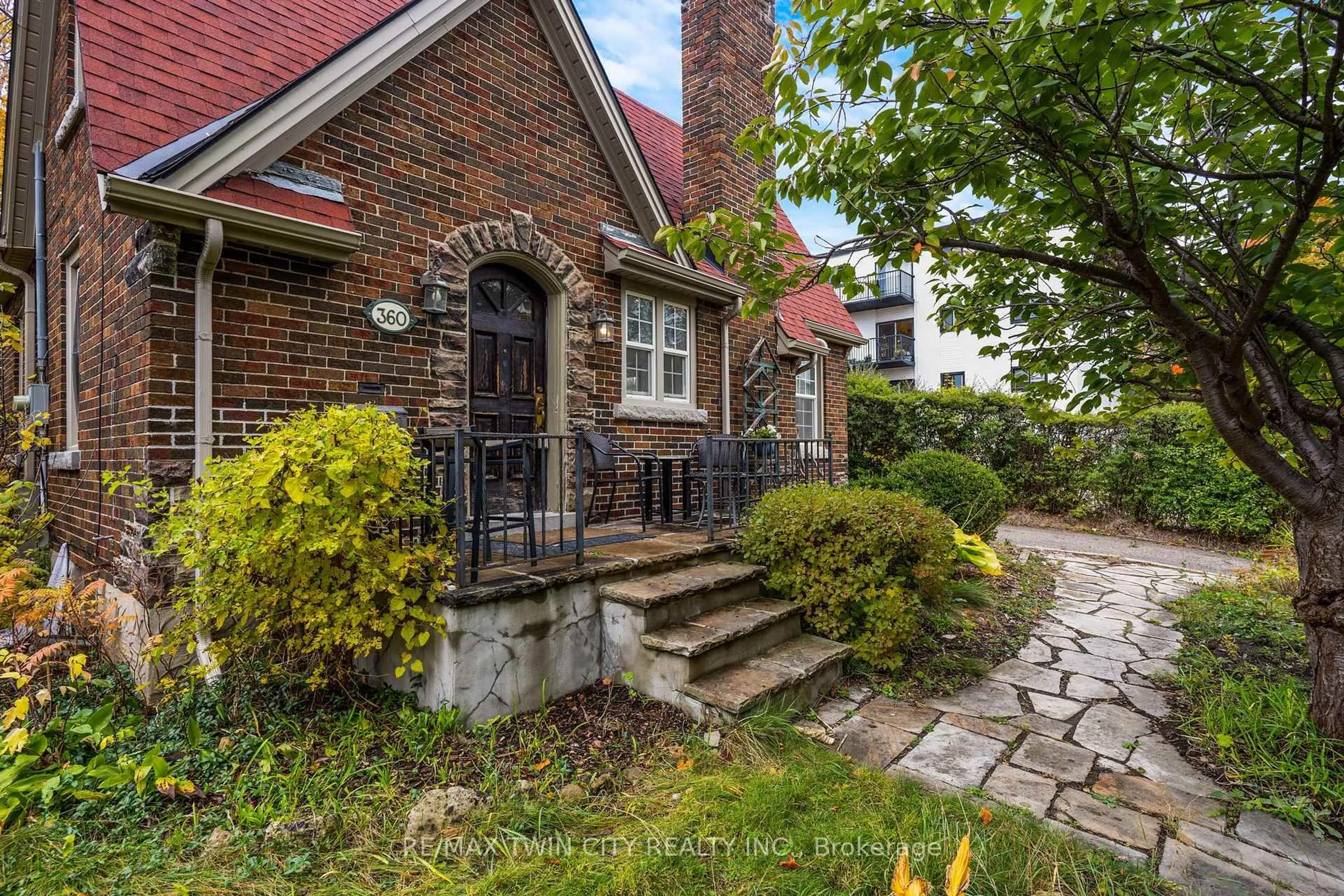 Home with brick exterior material, street for 360 Luella St, Kitchener Ontario N2H 2J4