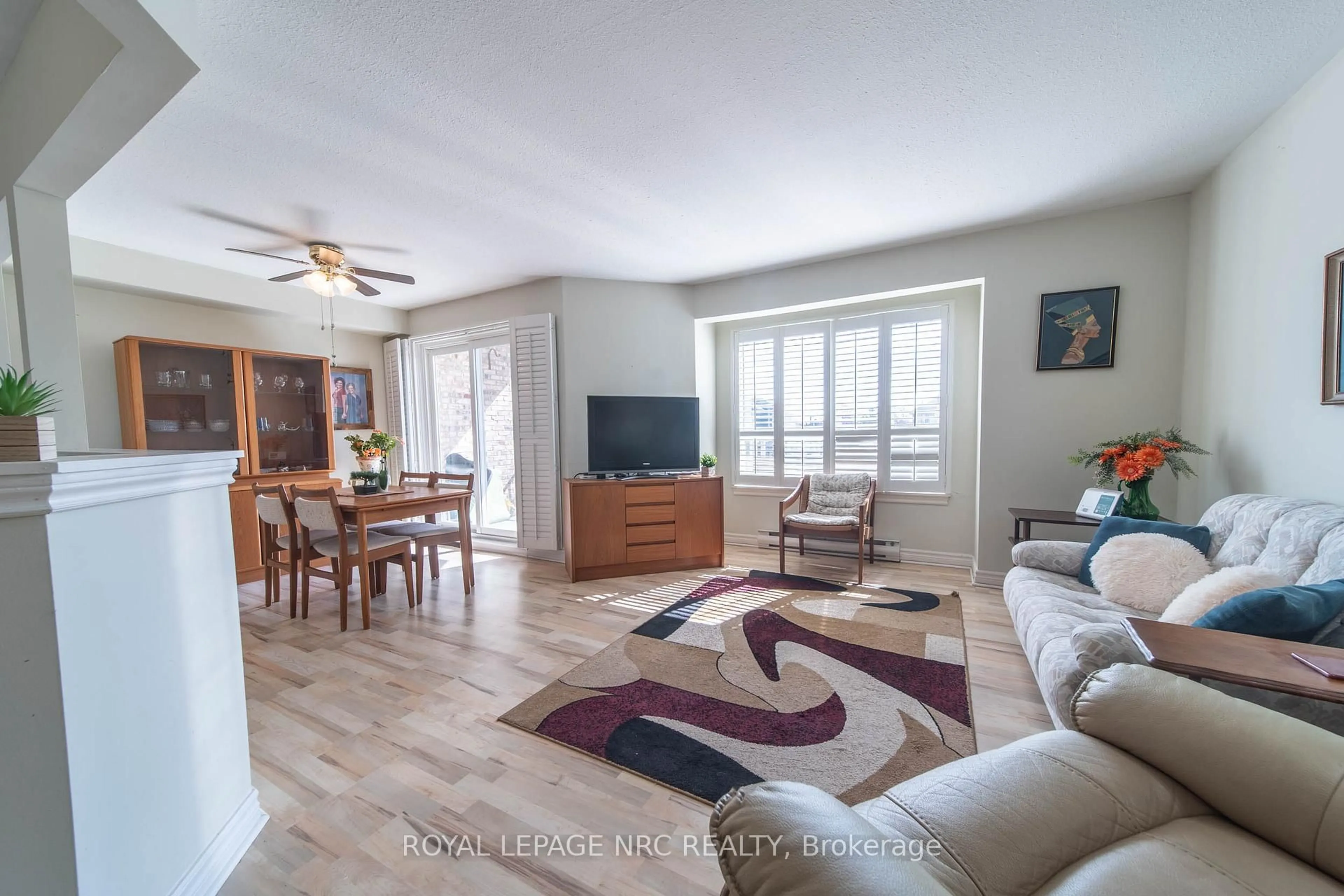 Living room with furniture, unknown for 1061 Vansickle Rd #202B, St. Catharines Ontario L2S 2X4