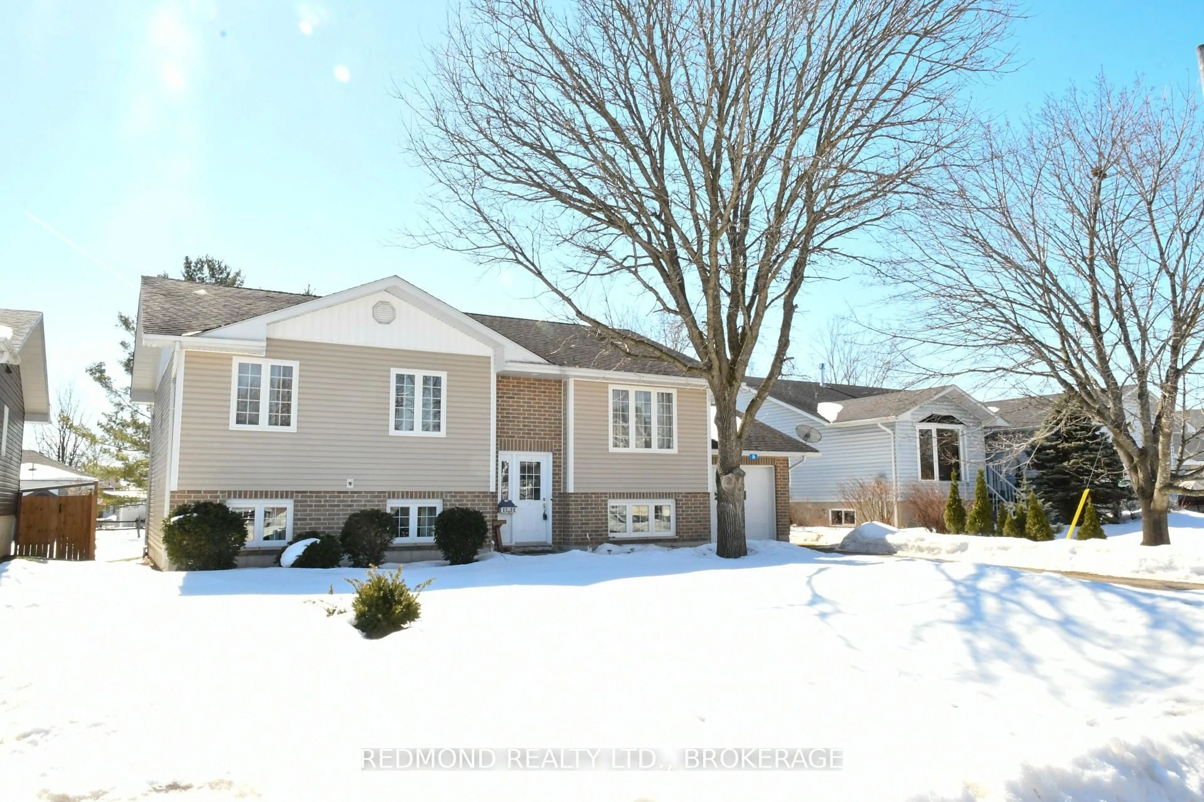 Unknown for 16 FREDERICK St, Lansdowne Village Ontario K0E 1L0