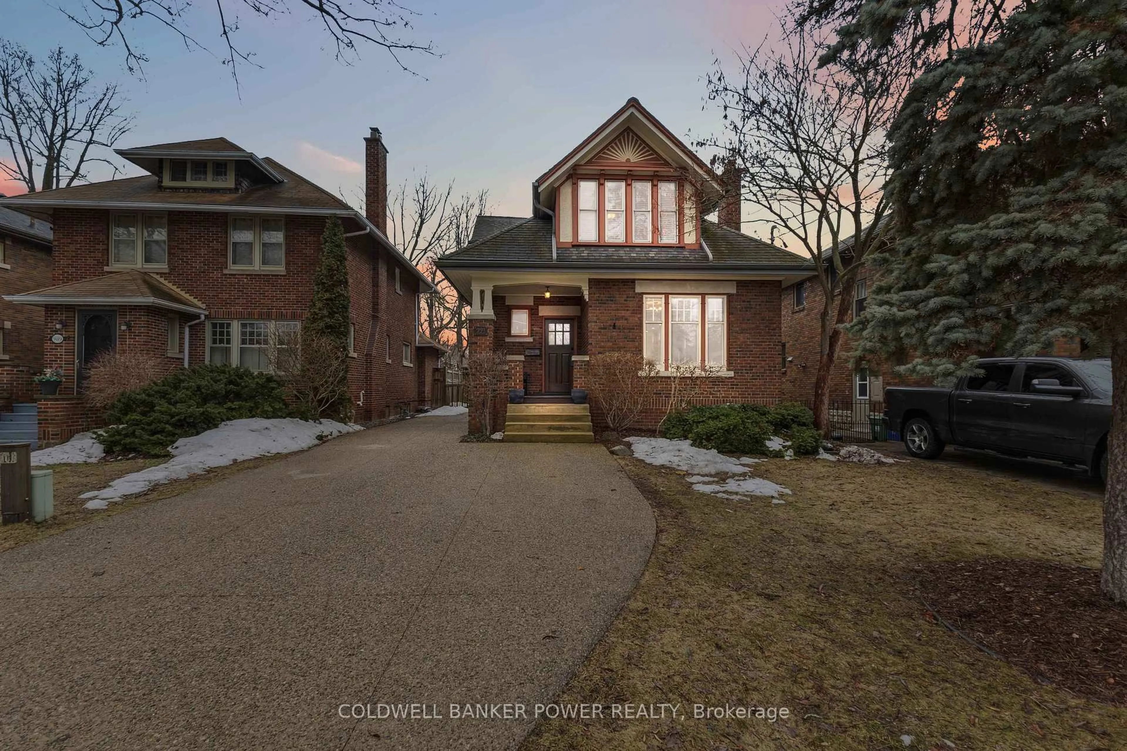 Home with brick exterior material, street for 991 Colborne St, London East Ontario N6A 4A7