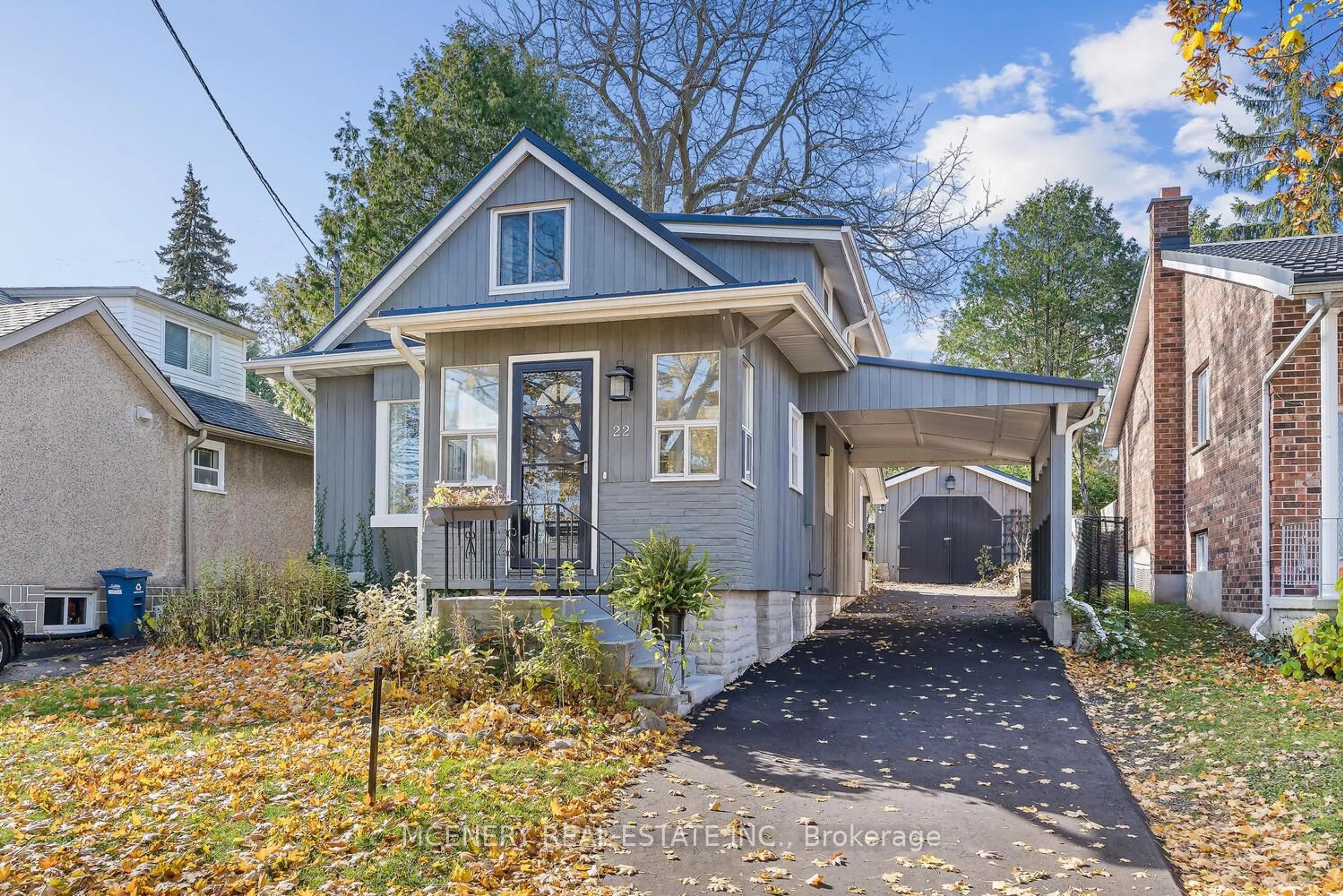 Home with vinyl exterior material, street for 22 LANE St, Guelph Ontario N1E 4N2