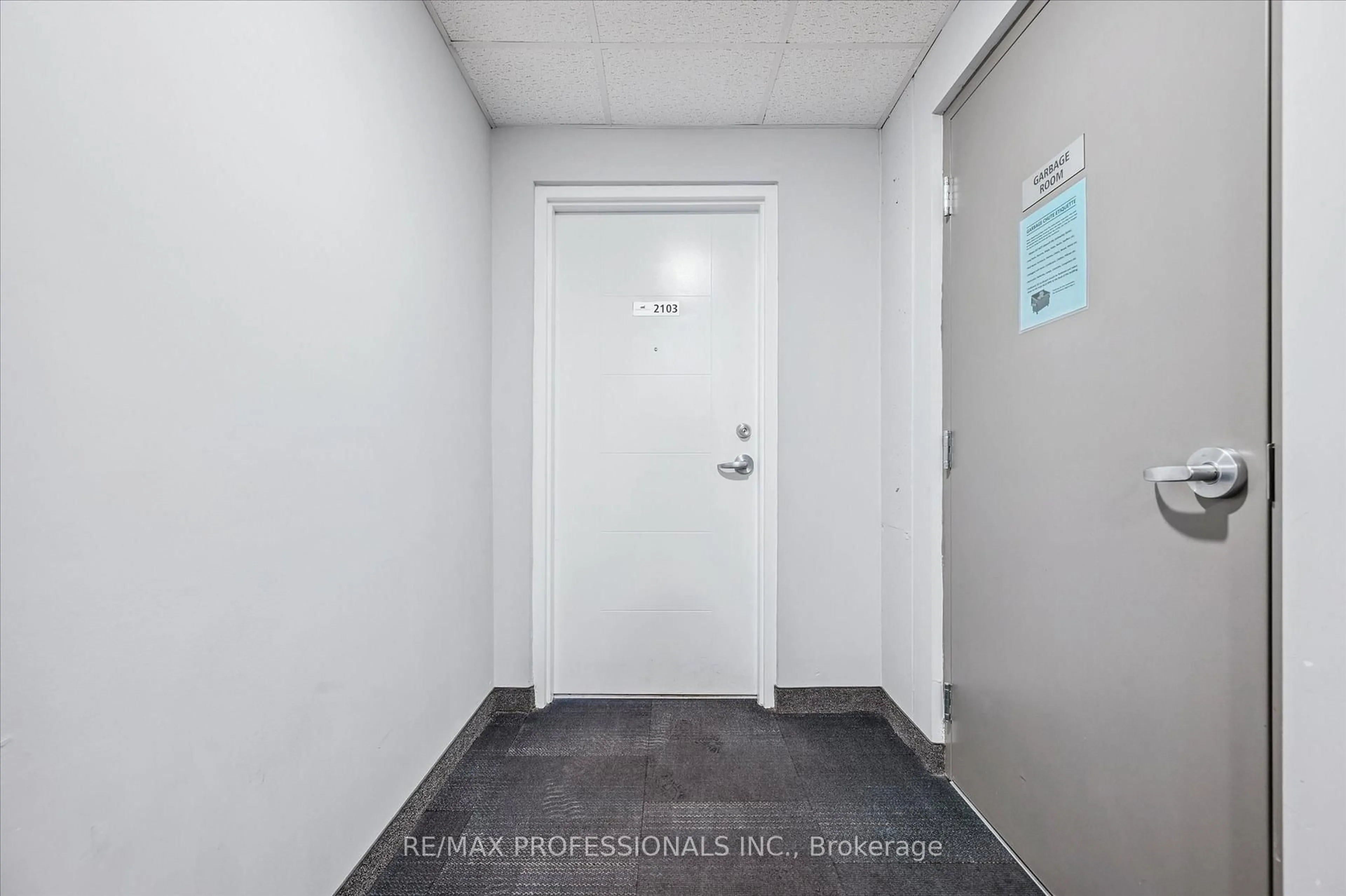 Unknown for 318 Spruce St #2103, Waterloo Ontario N2L 0E9