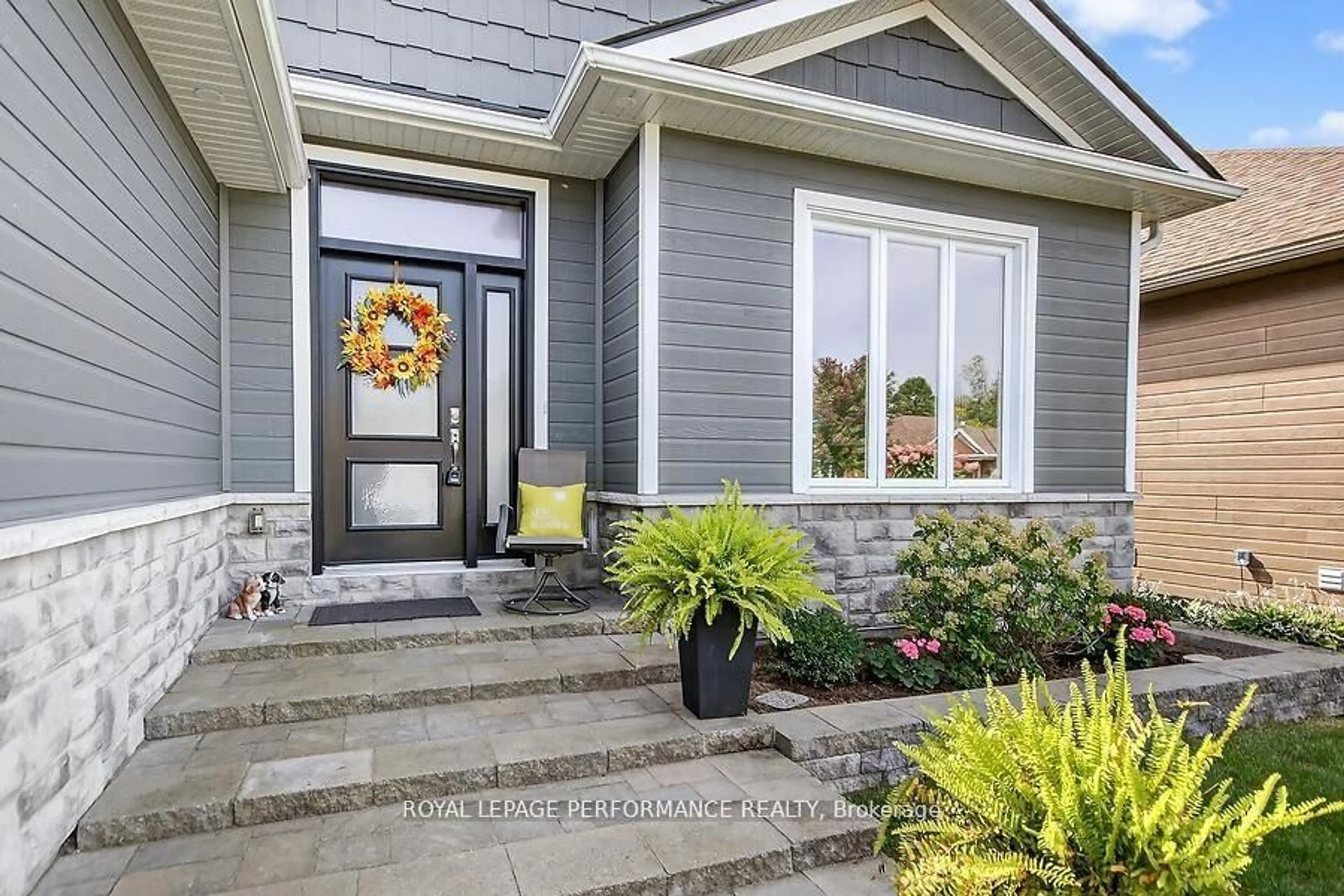 Unknown for 136 Sheppard Ave, Drummond/North Elmsley Ontario K7H 0C5