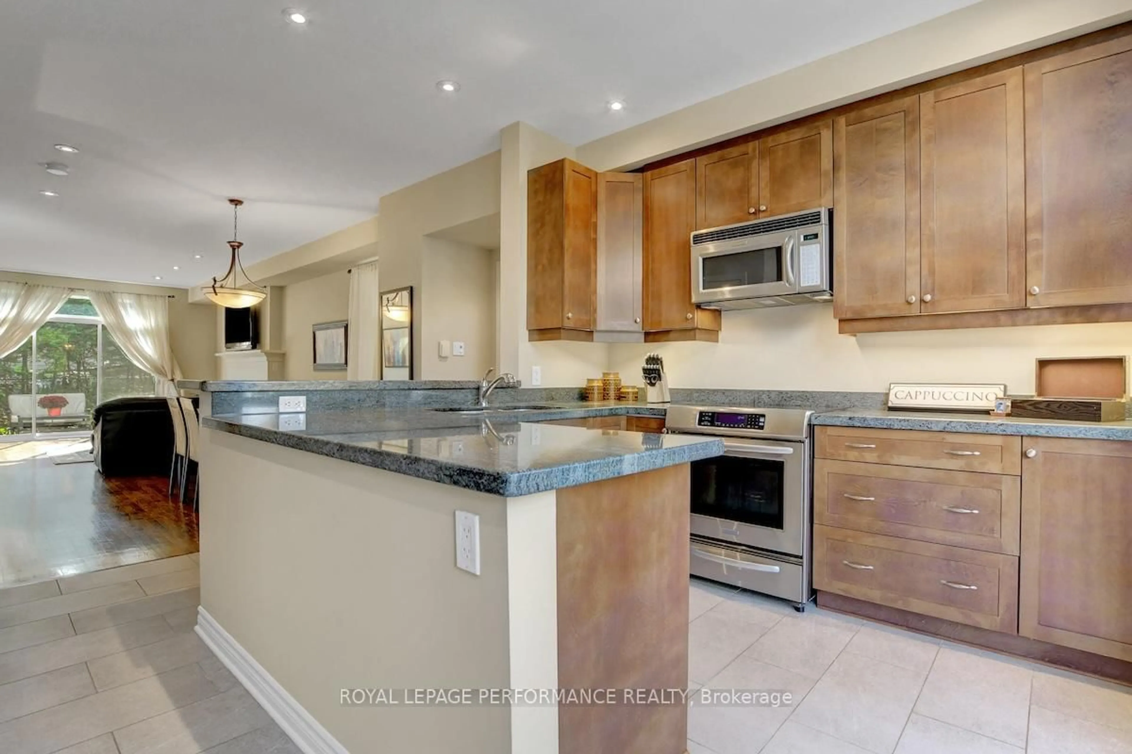 Open concept kitchen, ceramic/tile floor for 318 Iona St, Ottawa Ontario K1Z 7B9