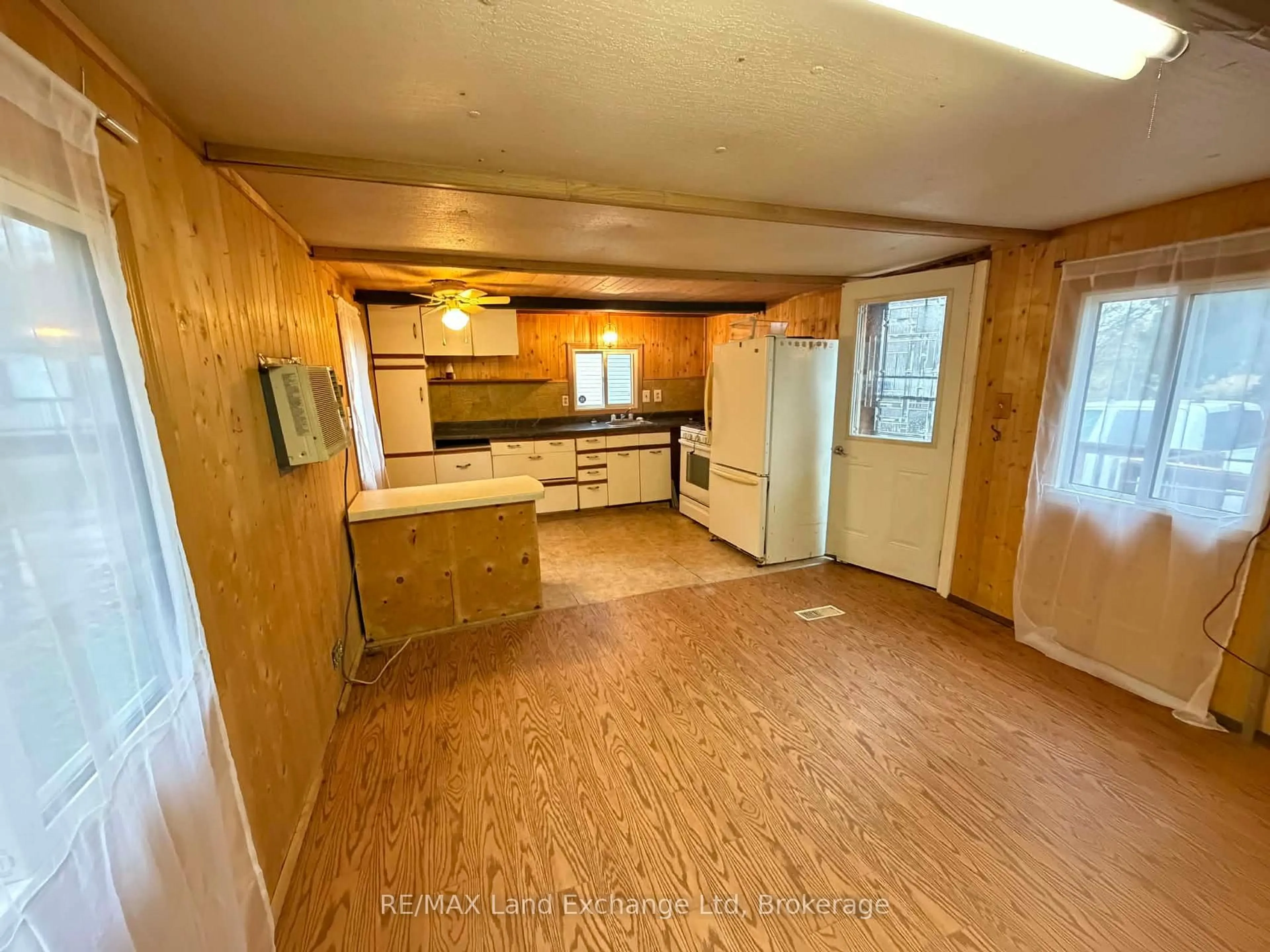 Unknown for 343 Victoria St #27, Central Huron Ontario N0M 1L0