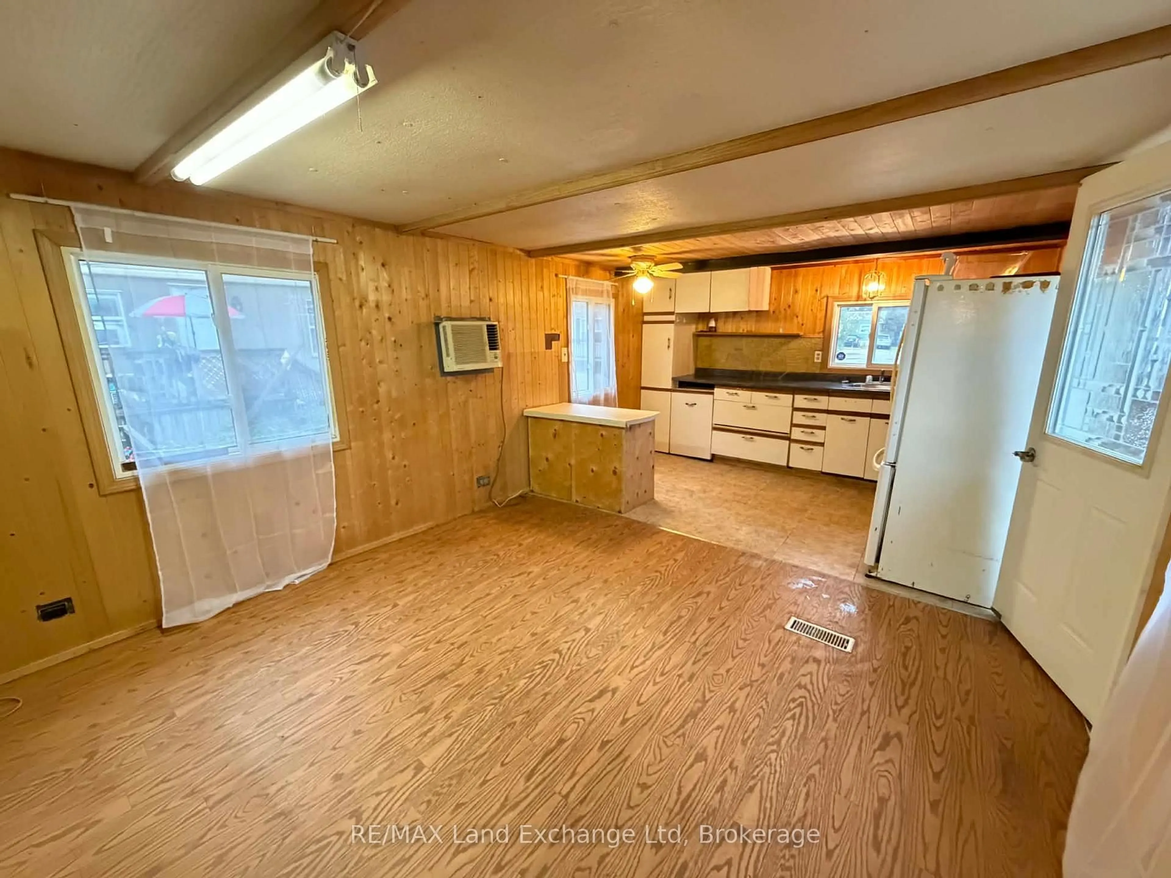 Unknown for 343 Victoria St #27, Central Huron Ontario N0M 1L0