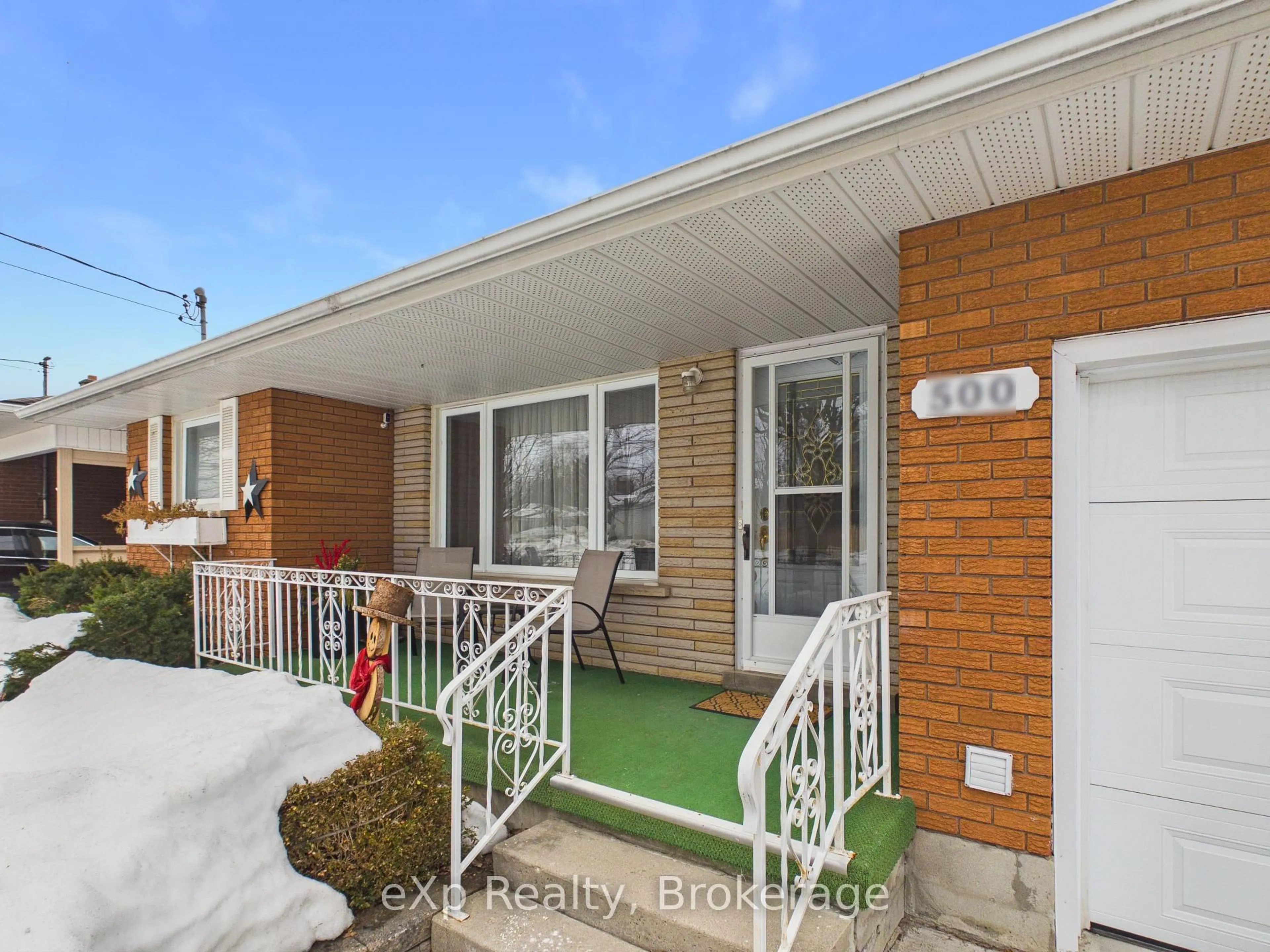 Unknown for 500 6th St, Hanover Ontario N4N 1E5