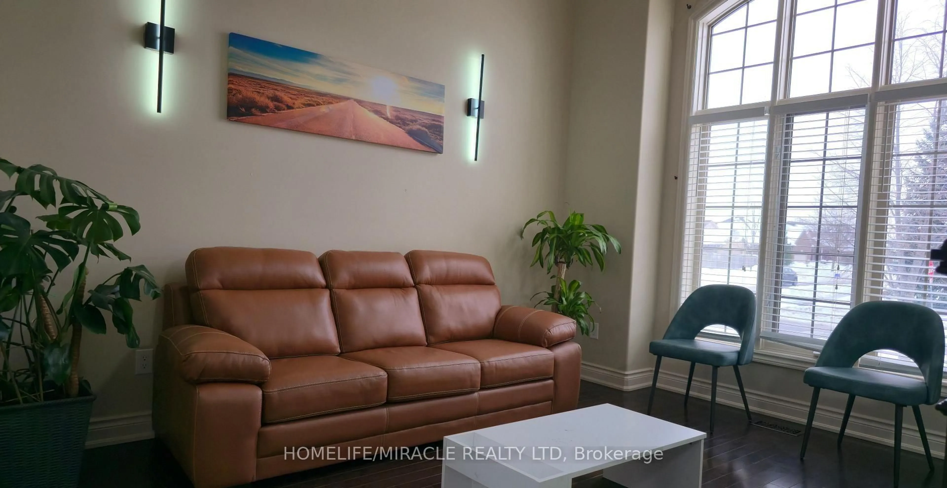 Living room with furniture, unknown for 8535 Forestview Blvd, Niagara Falls Ontario L2H 0B2