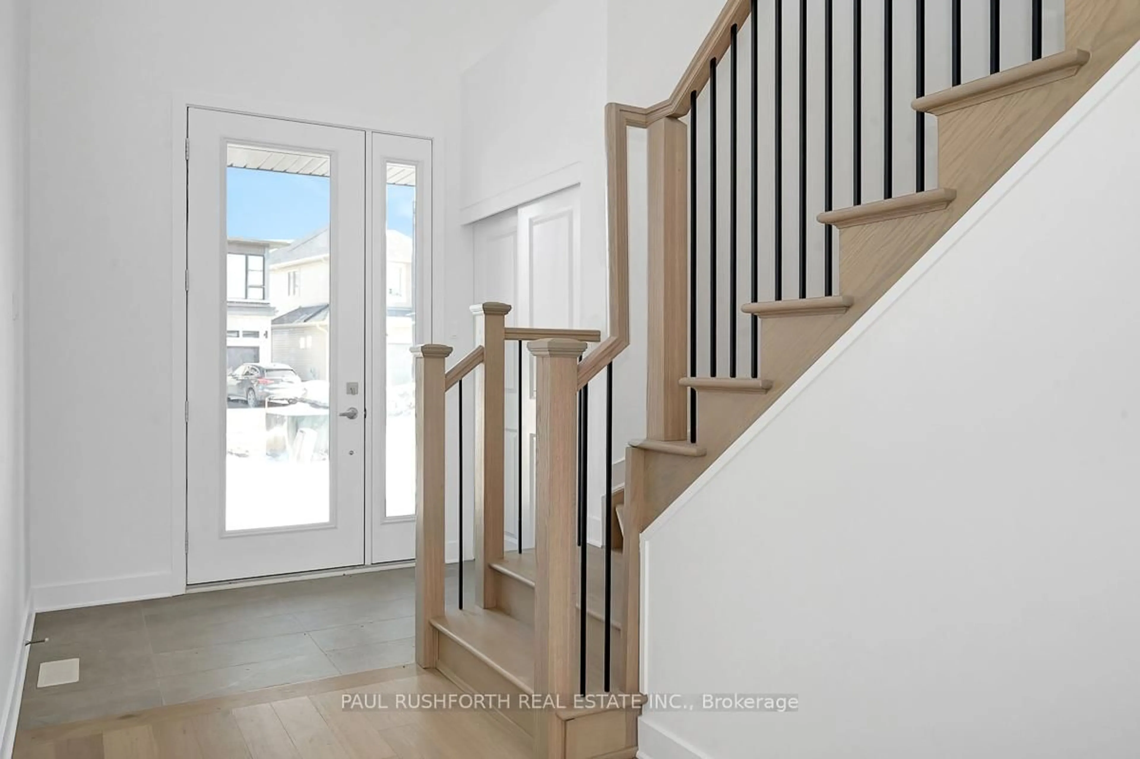 Unknown for 623 Miikana Rd, Ottawa Ontario K1X 0G5