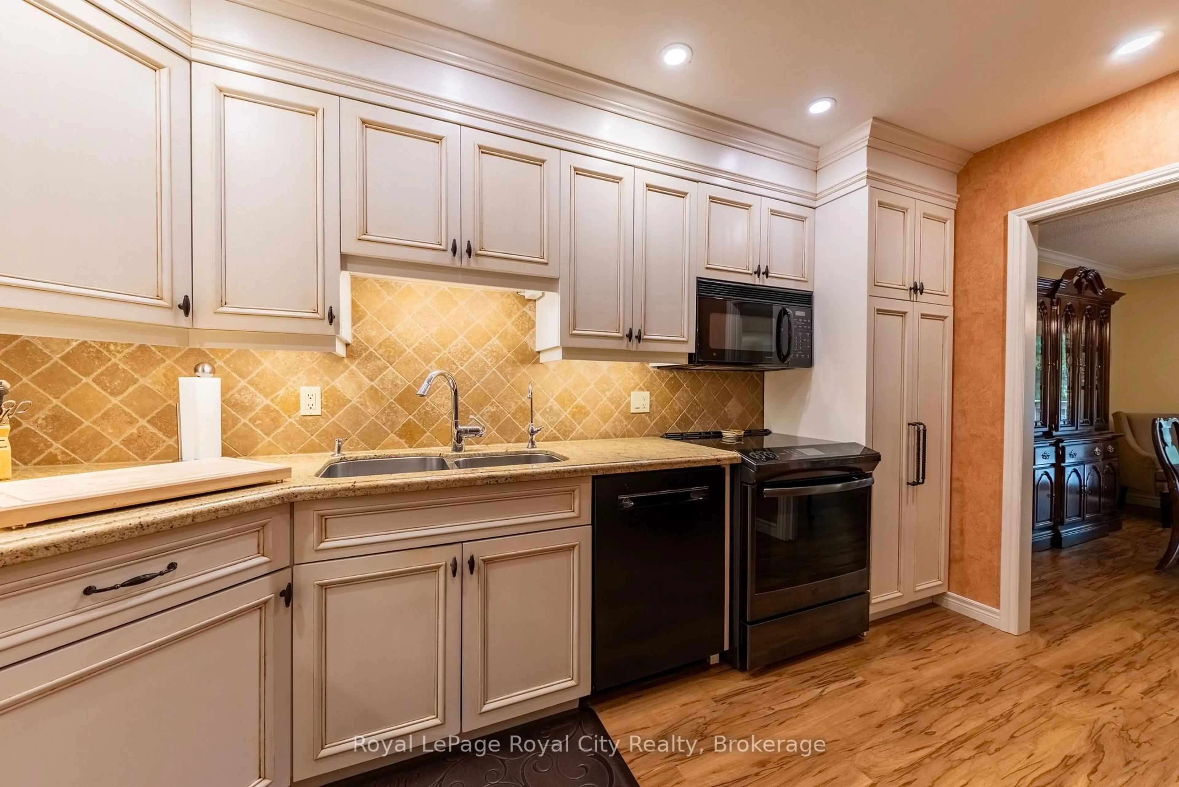 Unknown for 121 Waterloo Ave #101, Guelph Ontario N1H 3H9